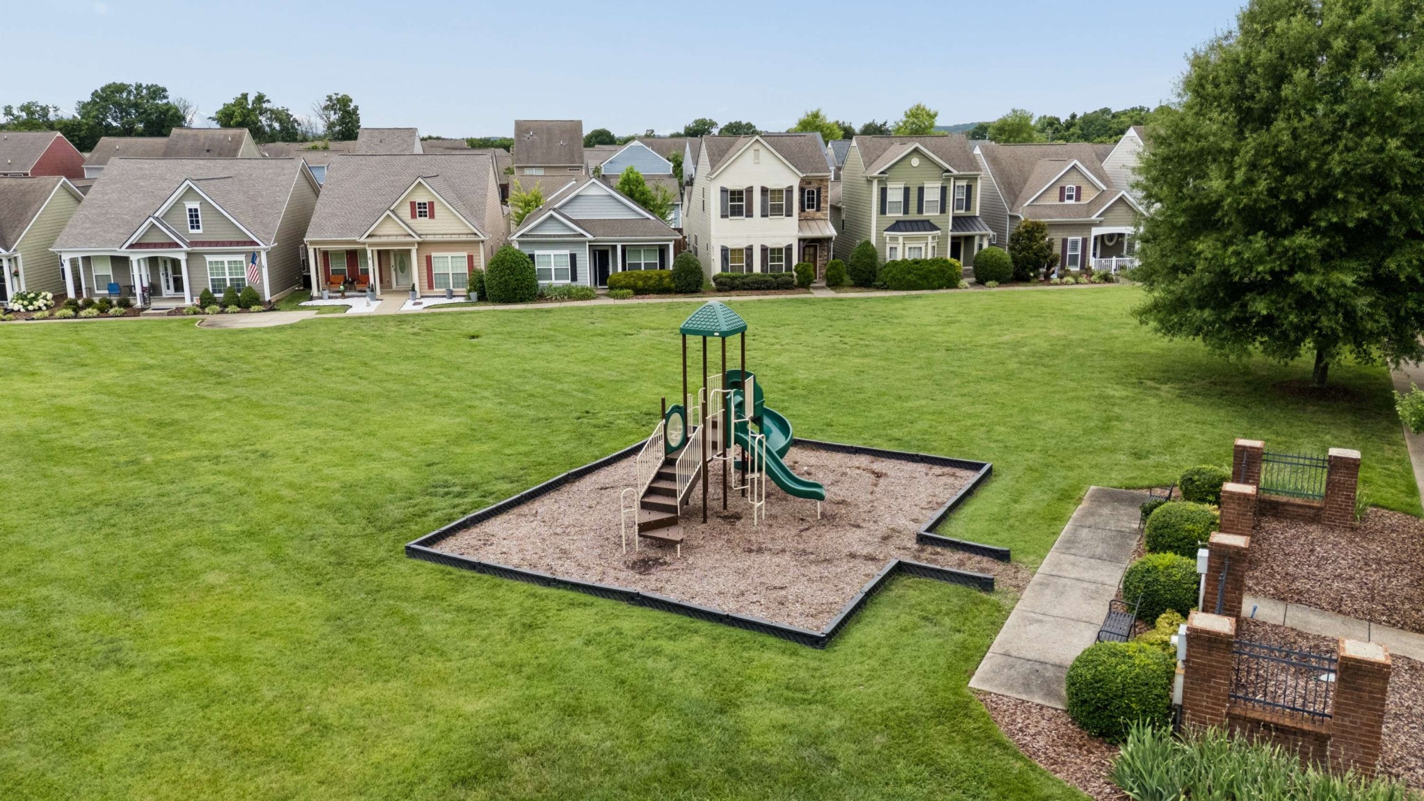 1027 Avery Park Dr