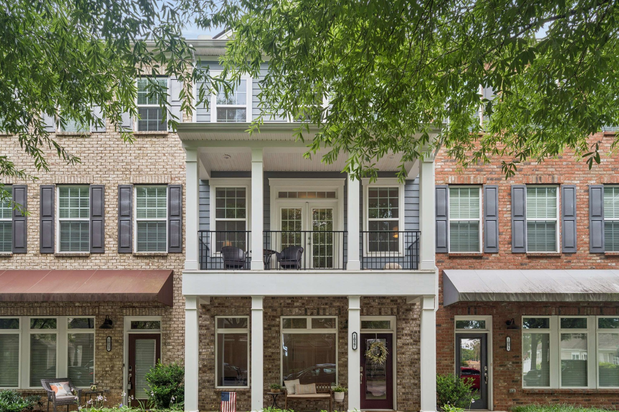 1027 Avery Park Dr
