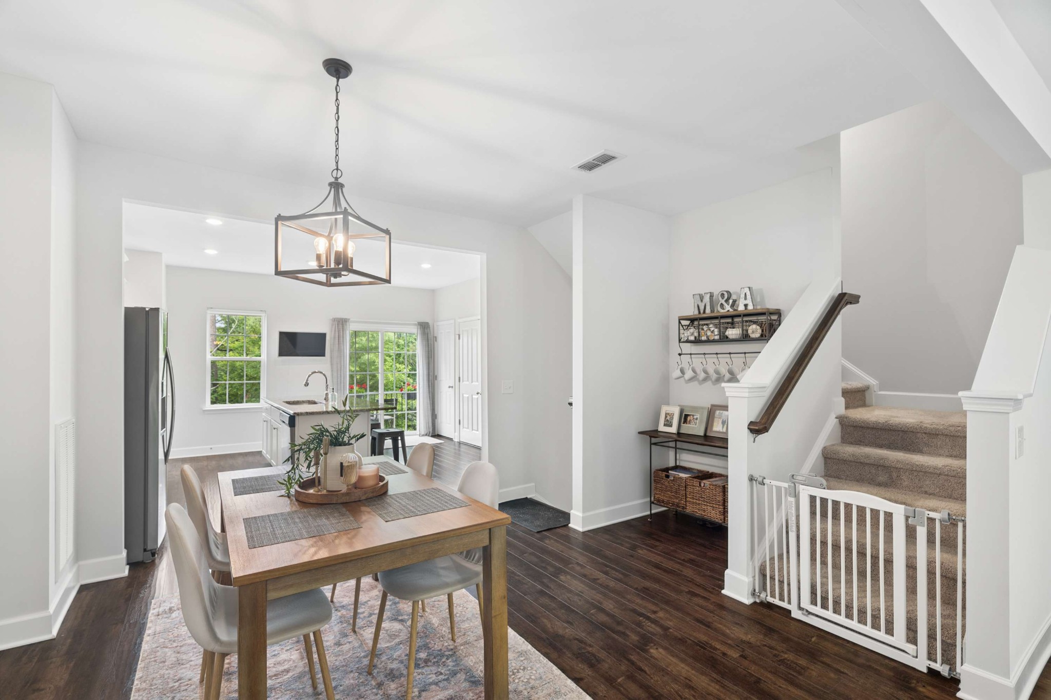 1027 Avery Park Dr