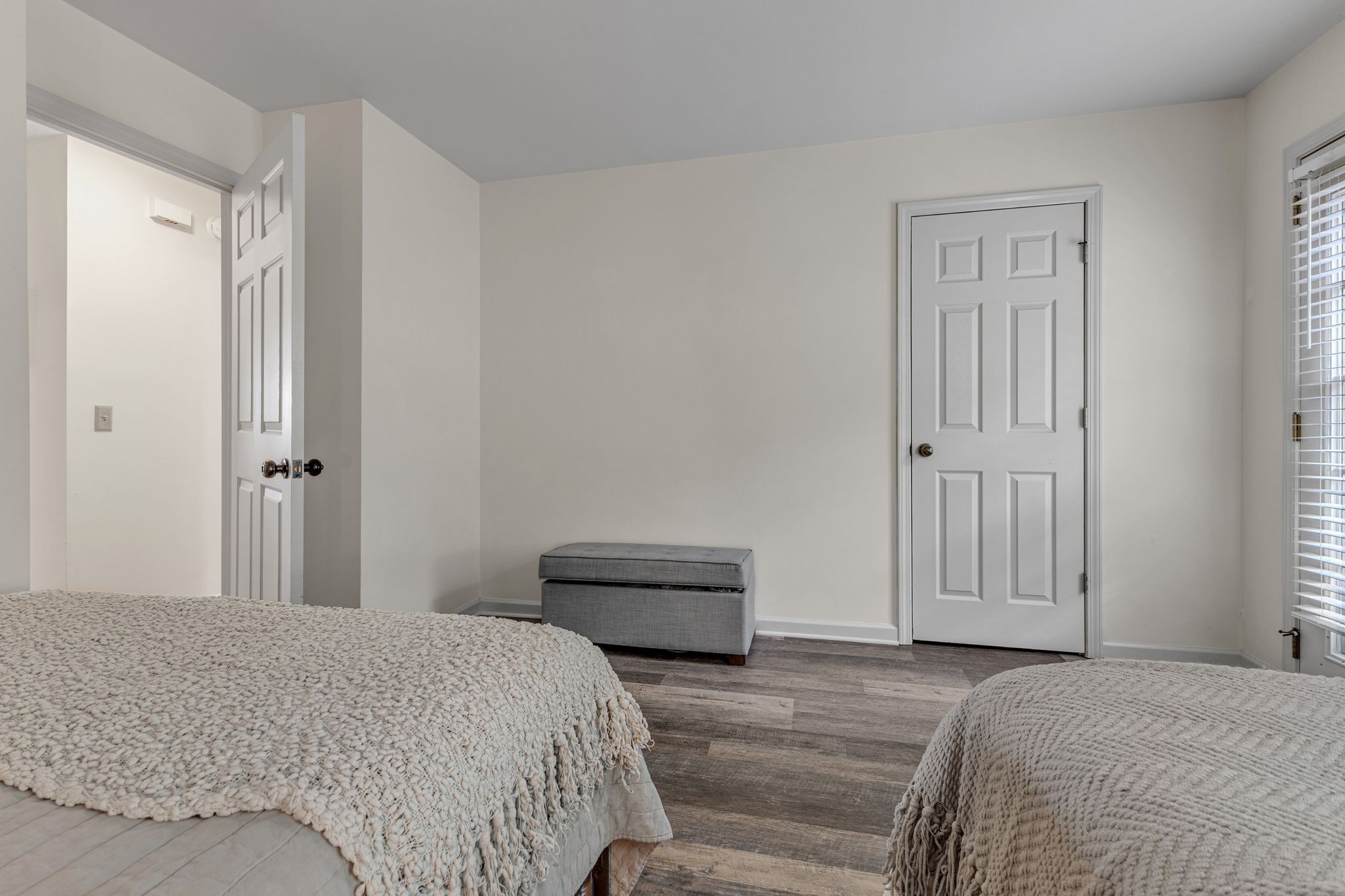 110 Villa View Ct