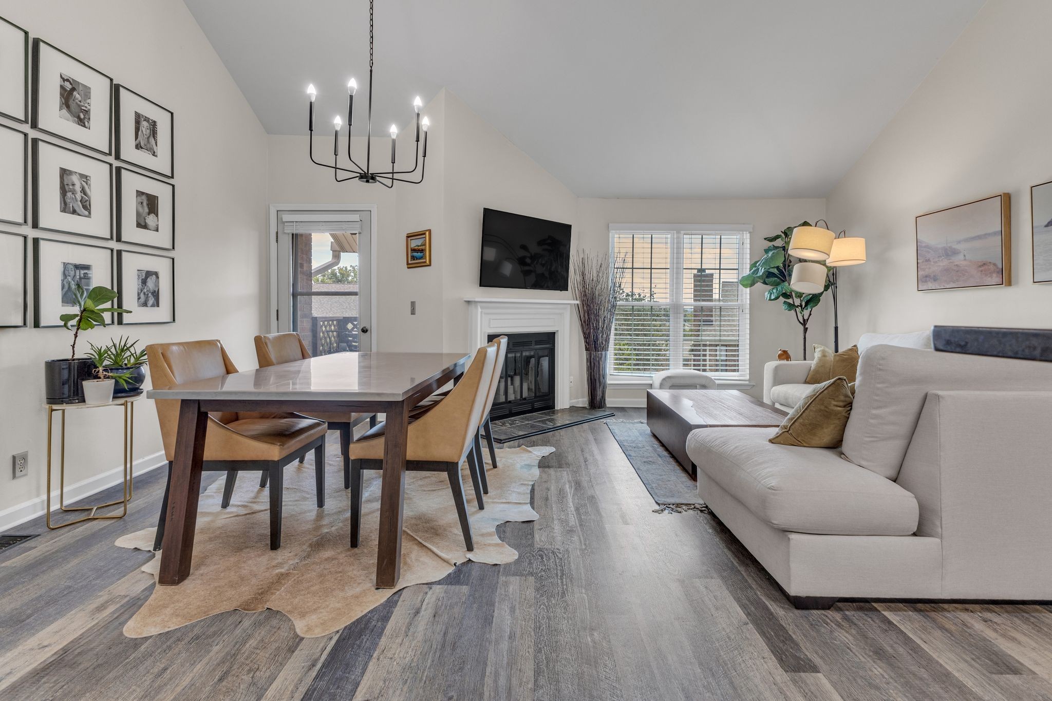 110 Villa View Ct