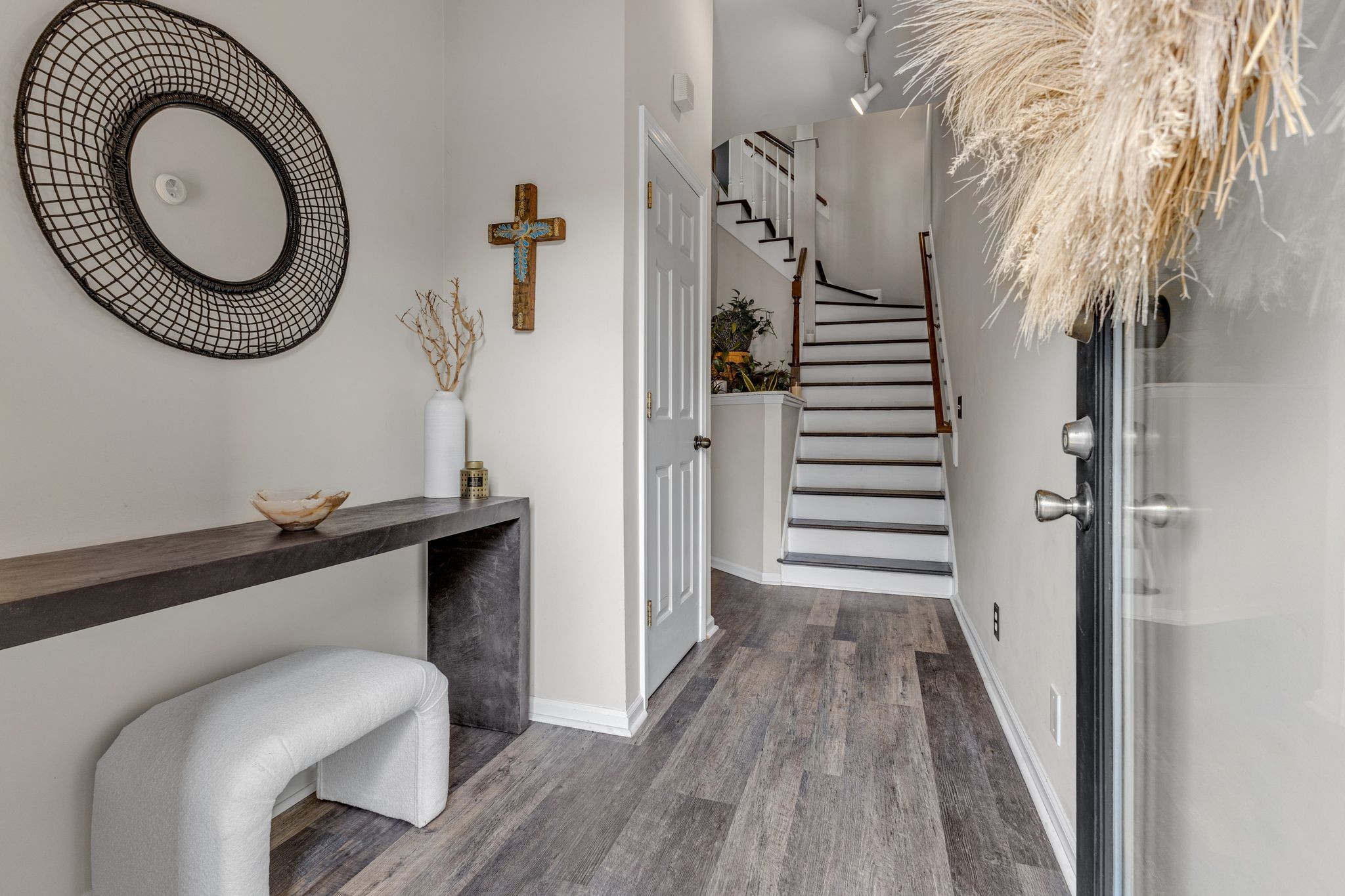 110 Villa View Ct