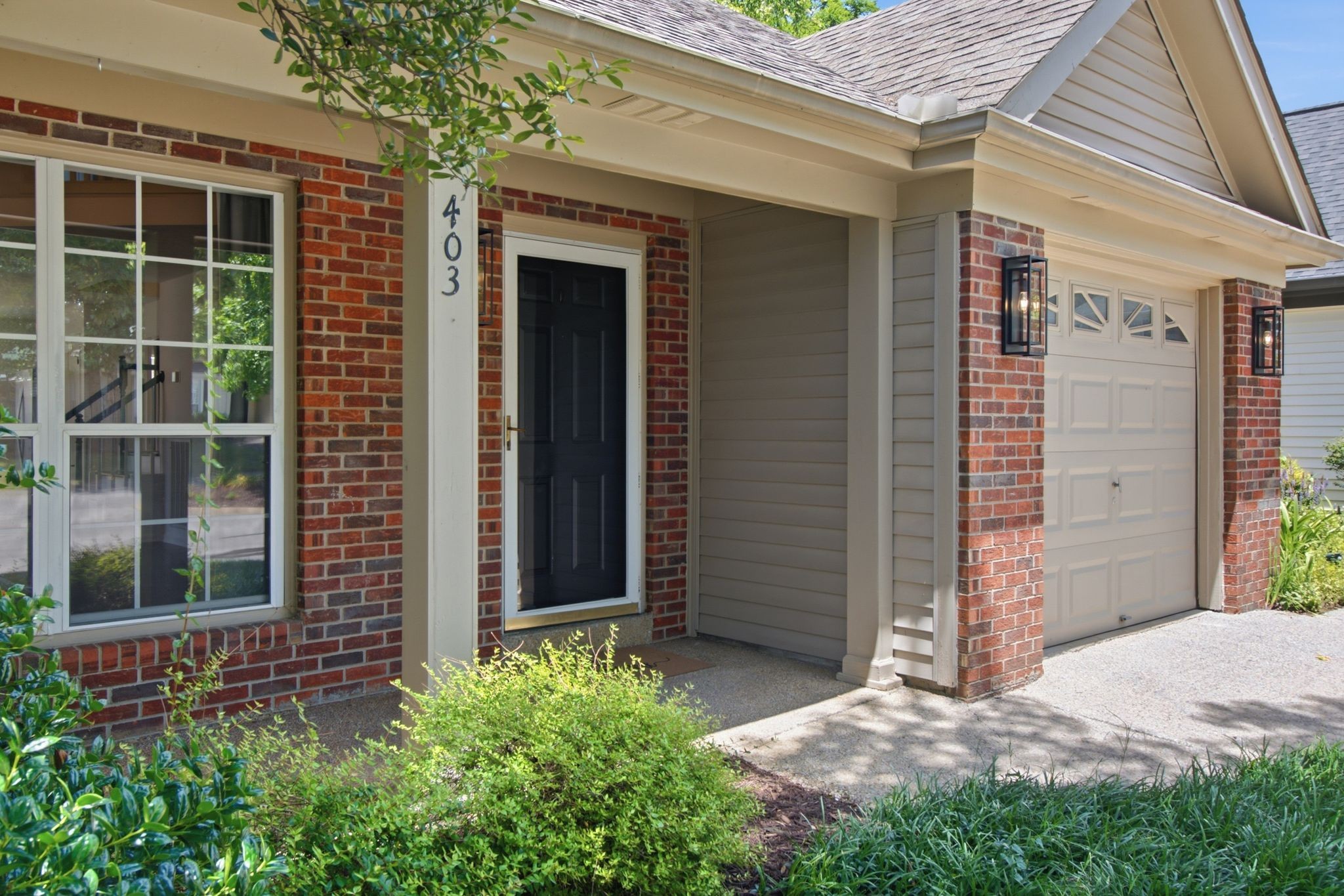 403 Reigh Ct