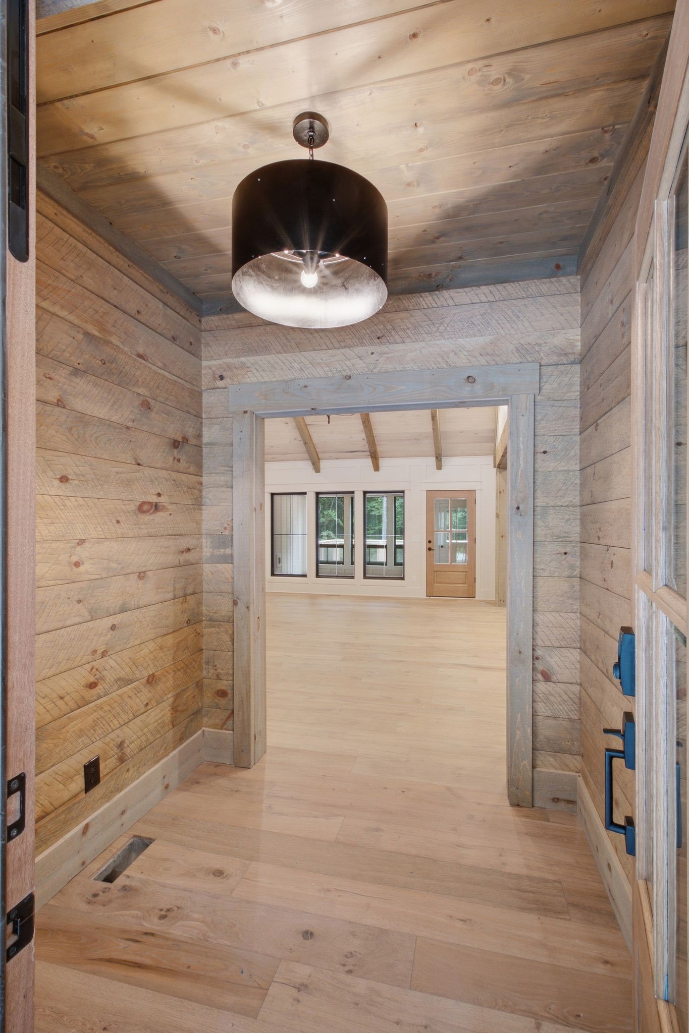 35 Lake Louisa Loop