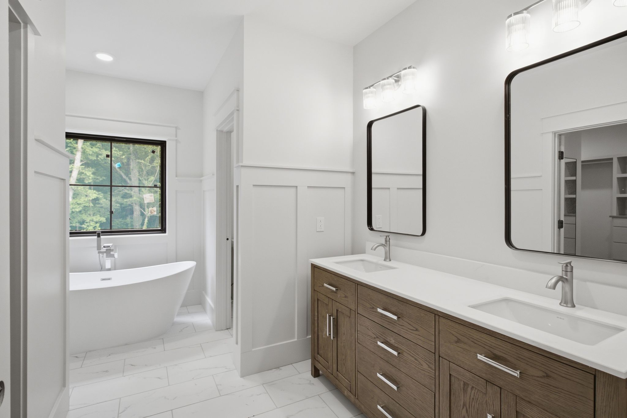 35 Lake Louisa Loop