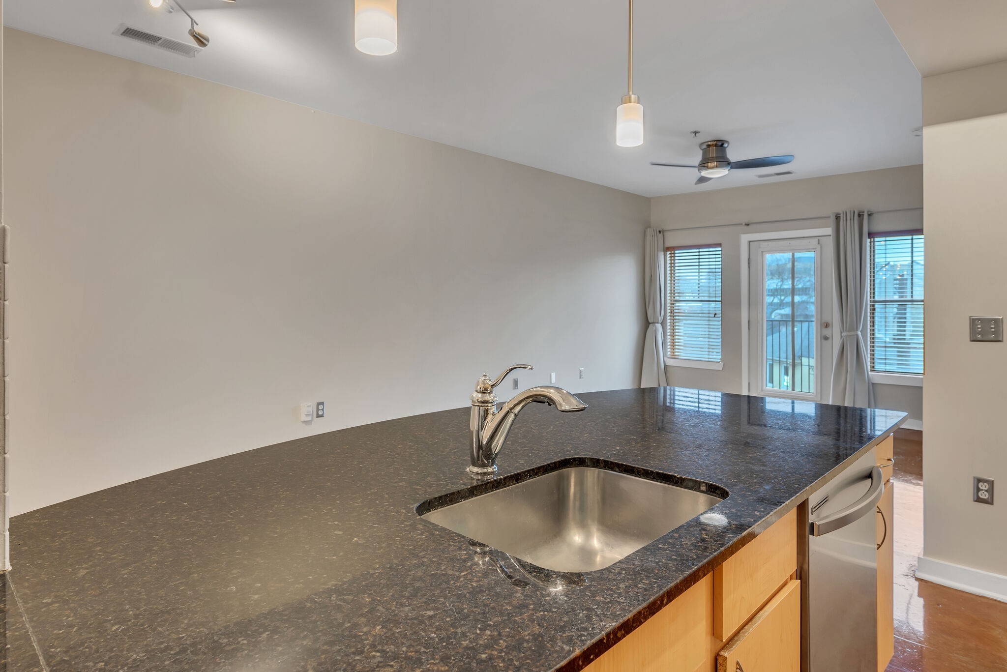 1803 Broadway Unit: 430