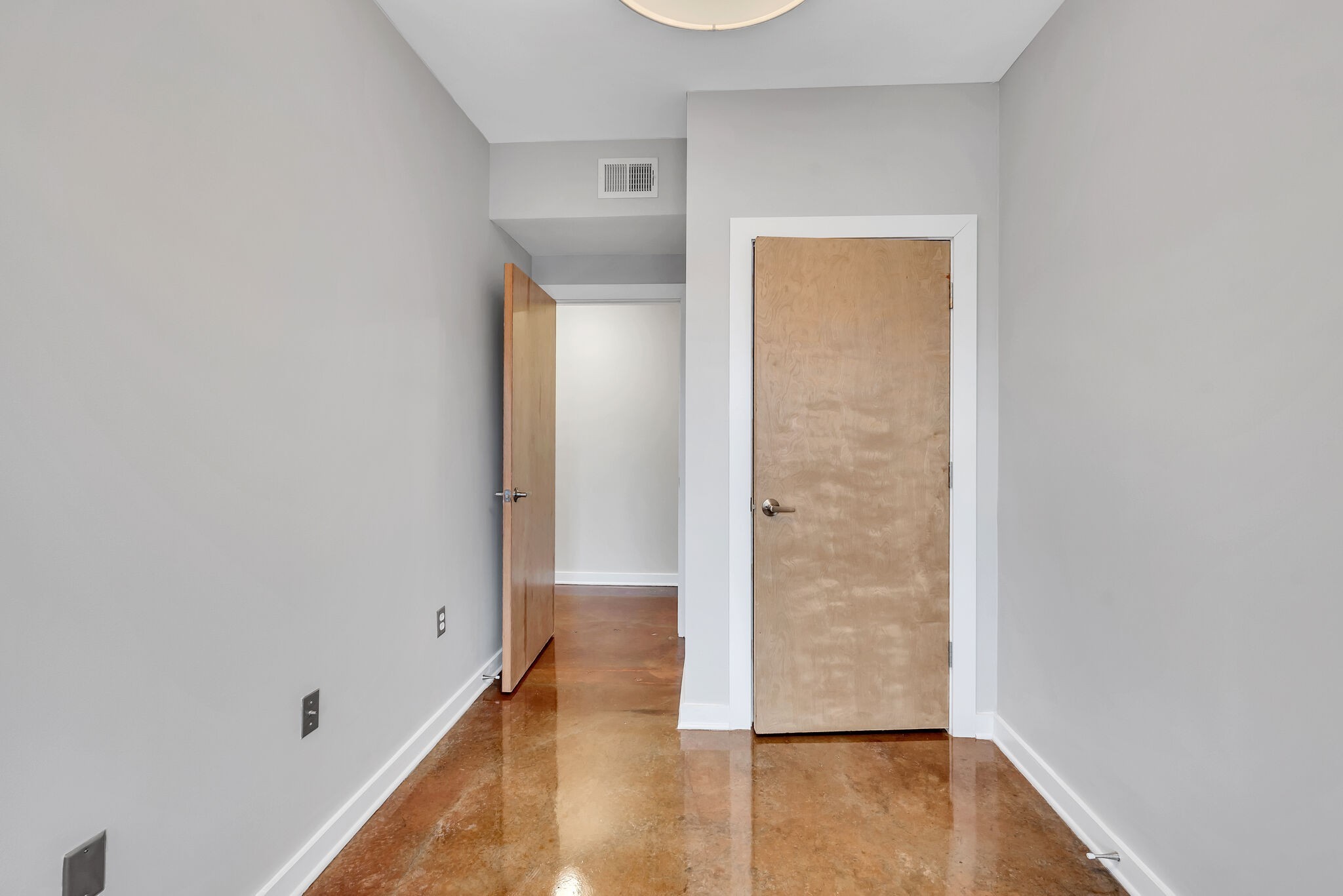 1803 Broadway Unit: 430