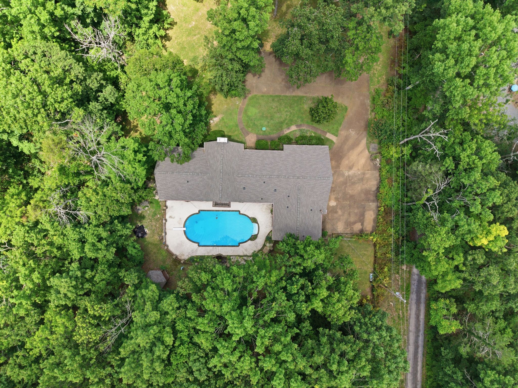 1019 Hunts Ln