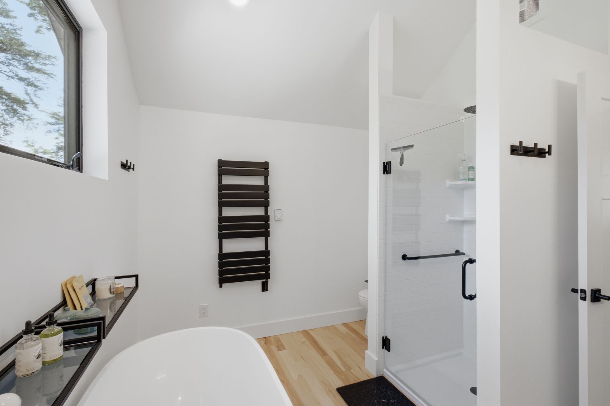 201 Water View Ln