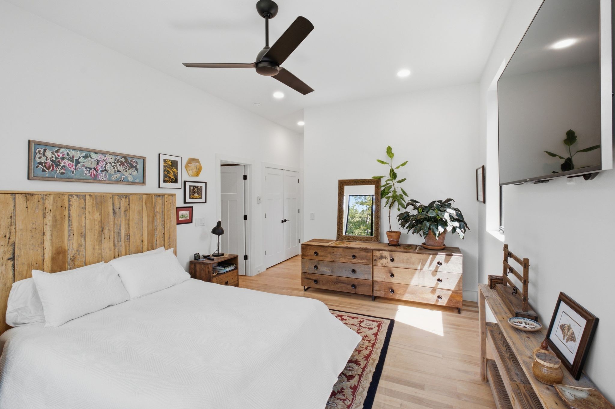 201 Water View Ln