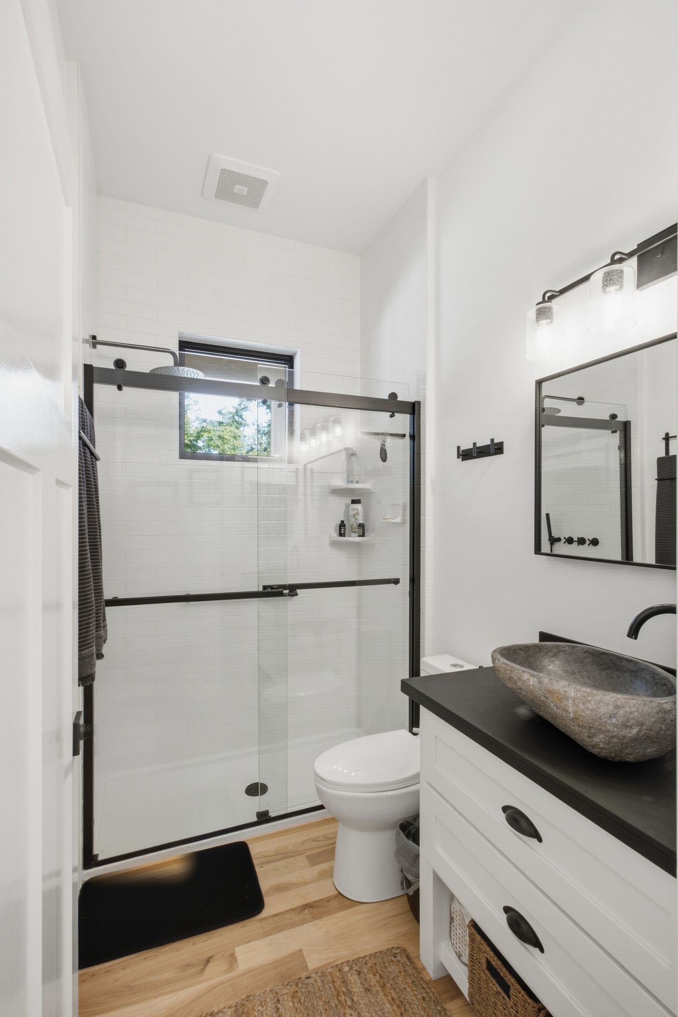 201 Water View Ln