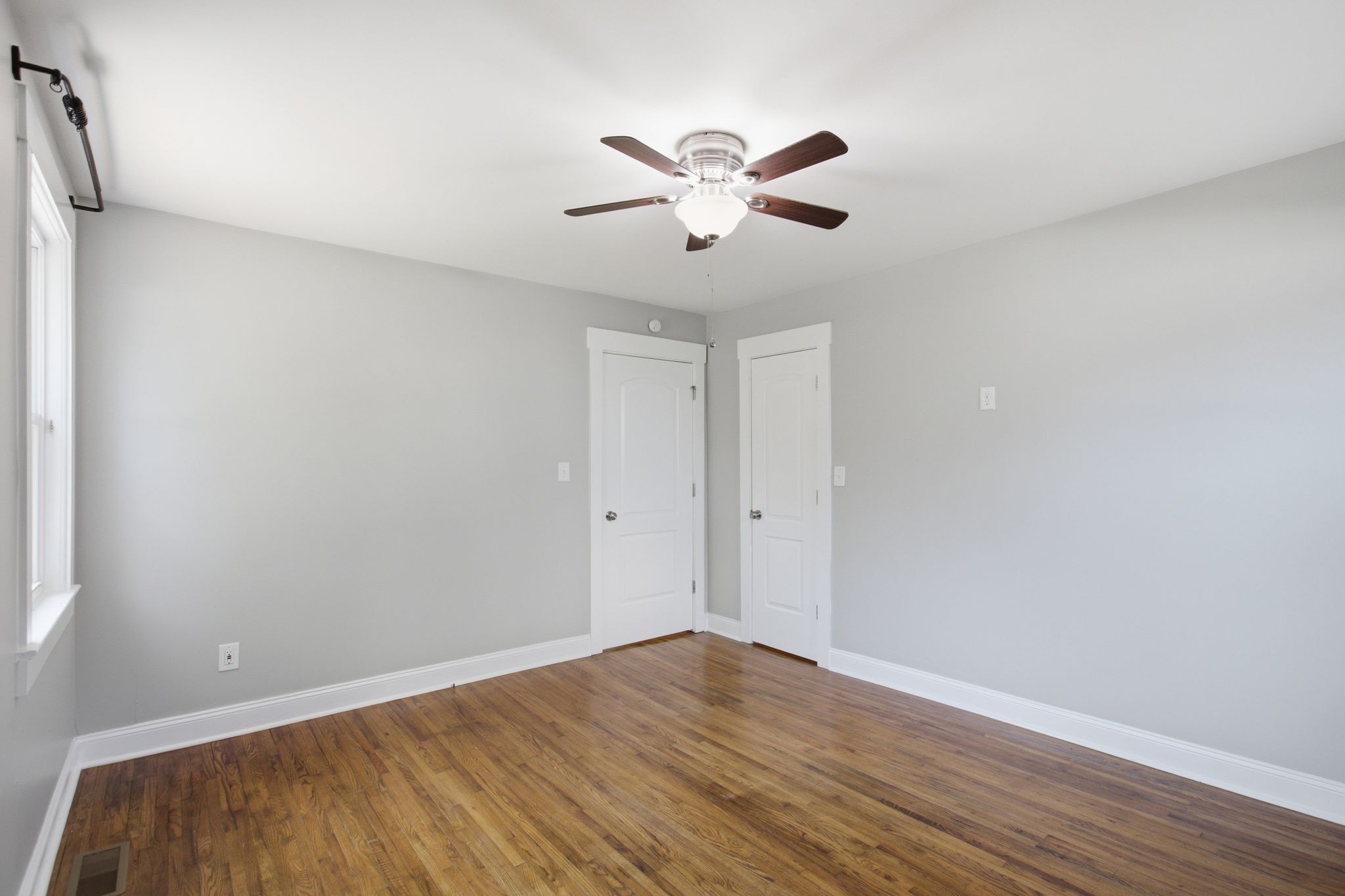 1235 Sunnymeade Dr