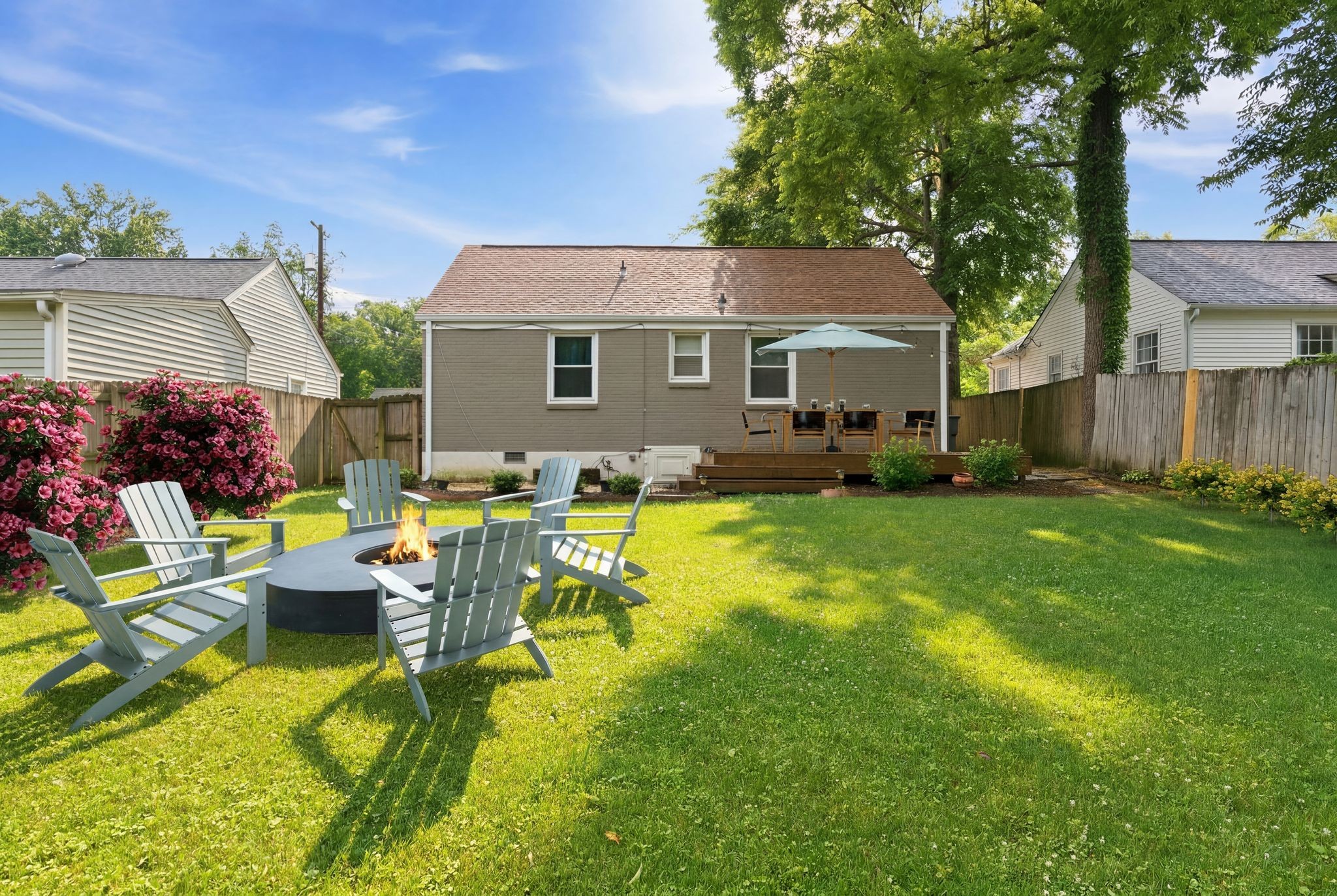 1235 Sunnymeade Dr