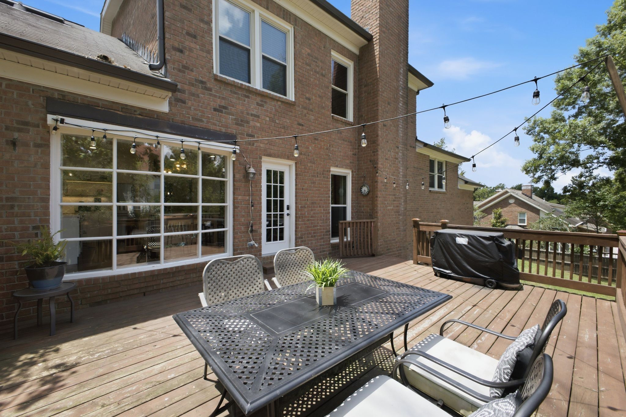 404 Winchester Dr