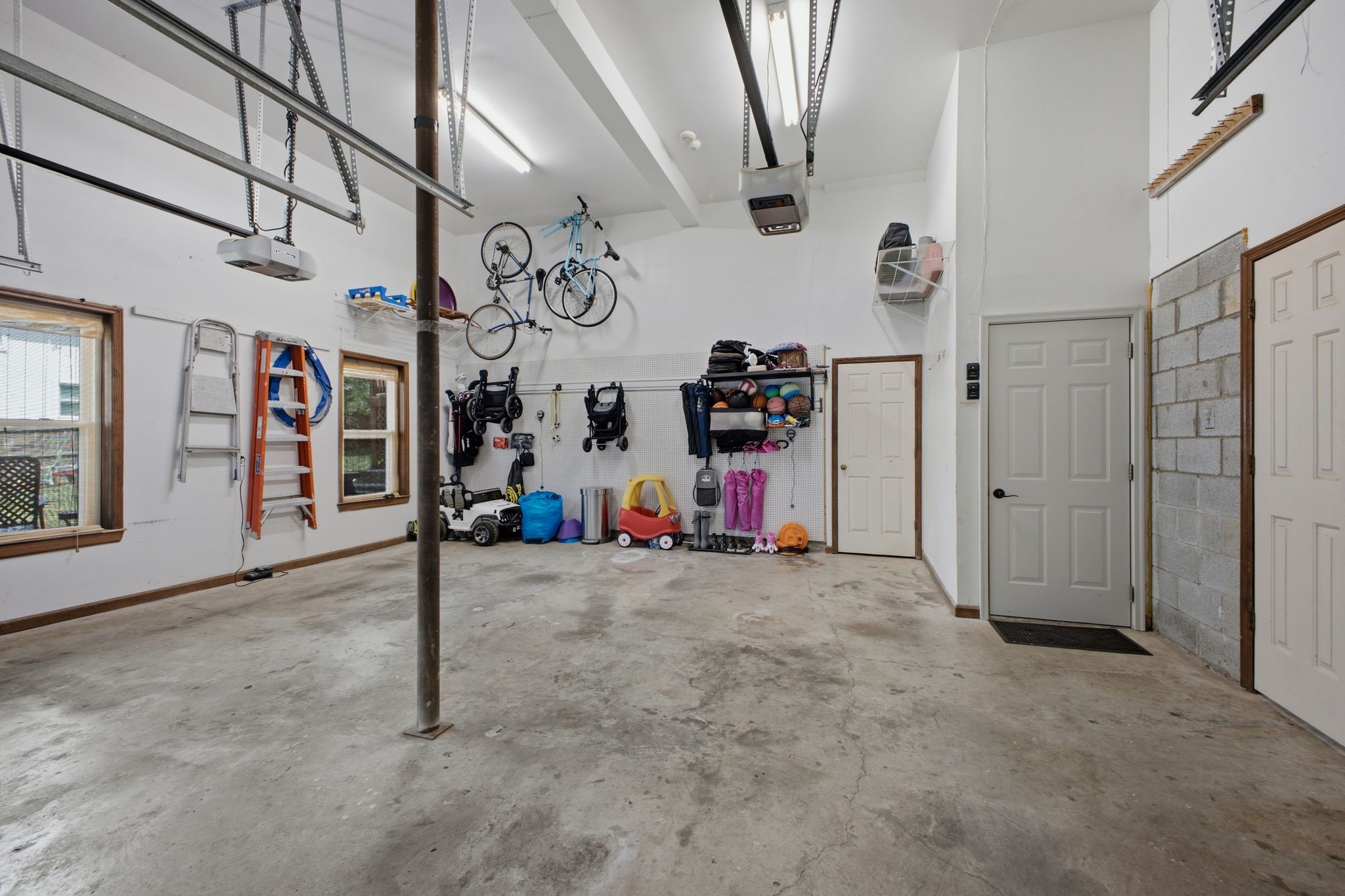 404 Winchester Dr