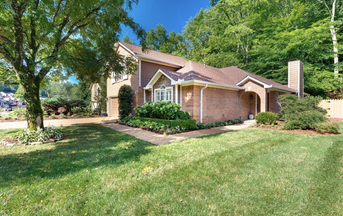 7053 Still Spring Hollow Dr