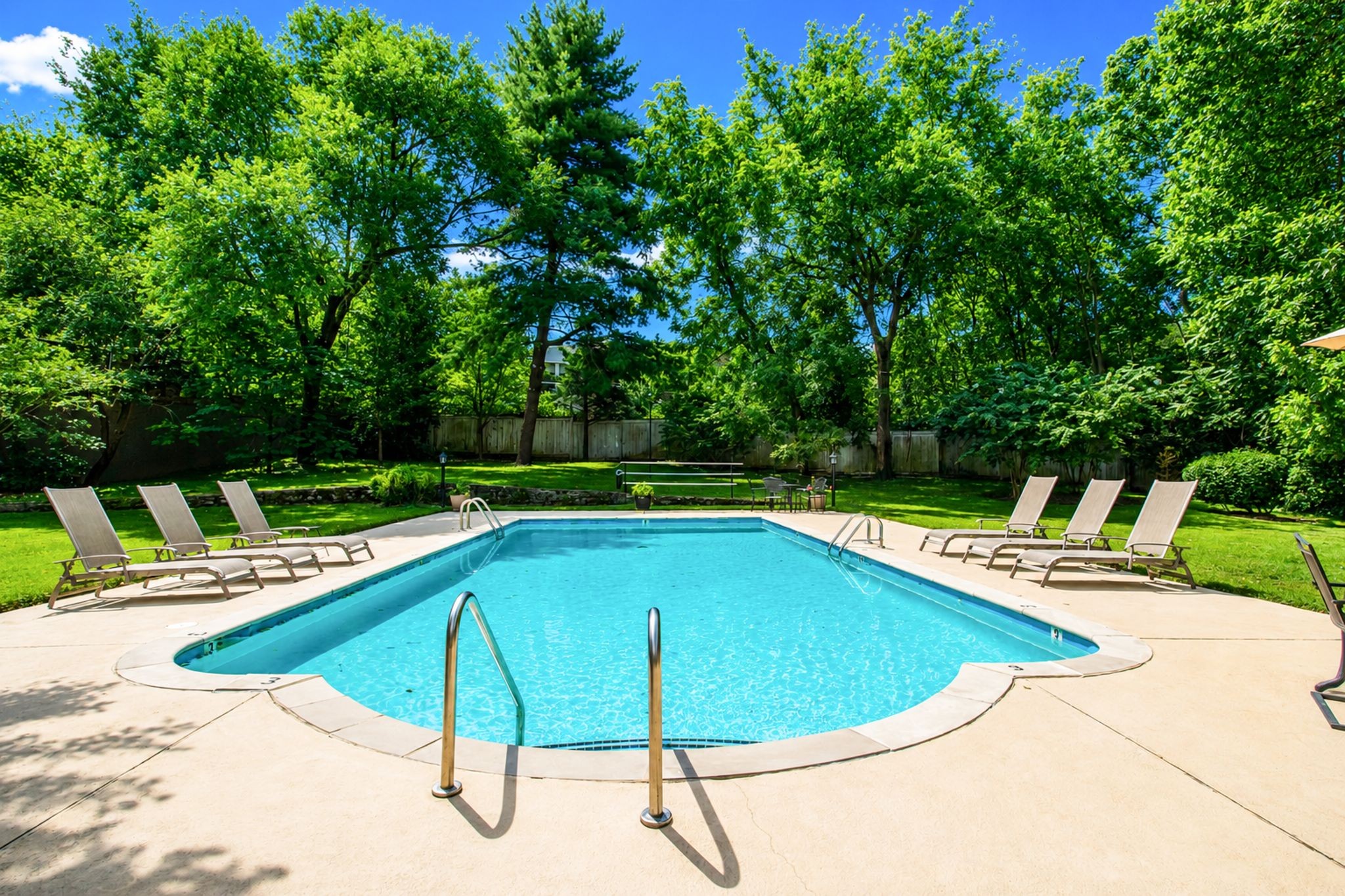 105 Leake Ave Unit: 23