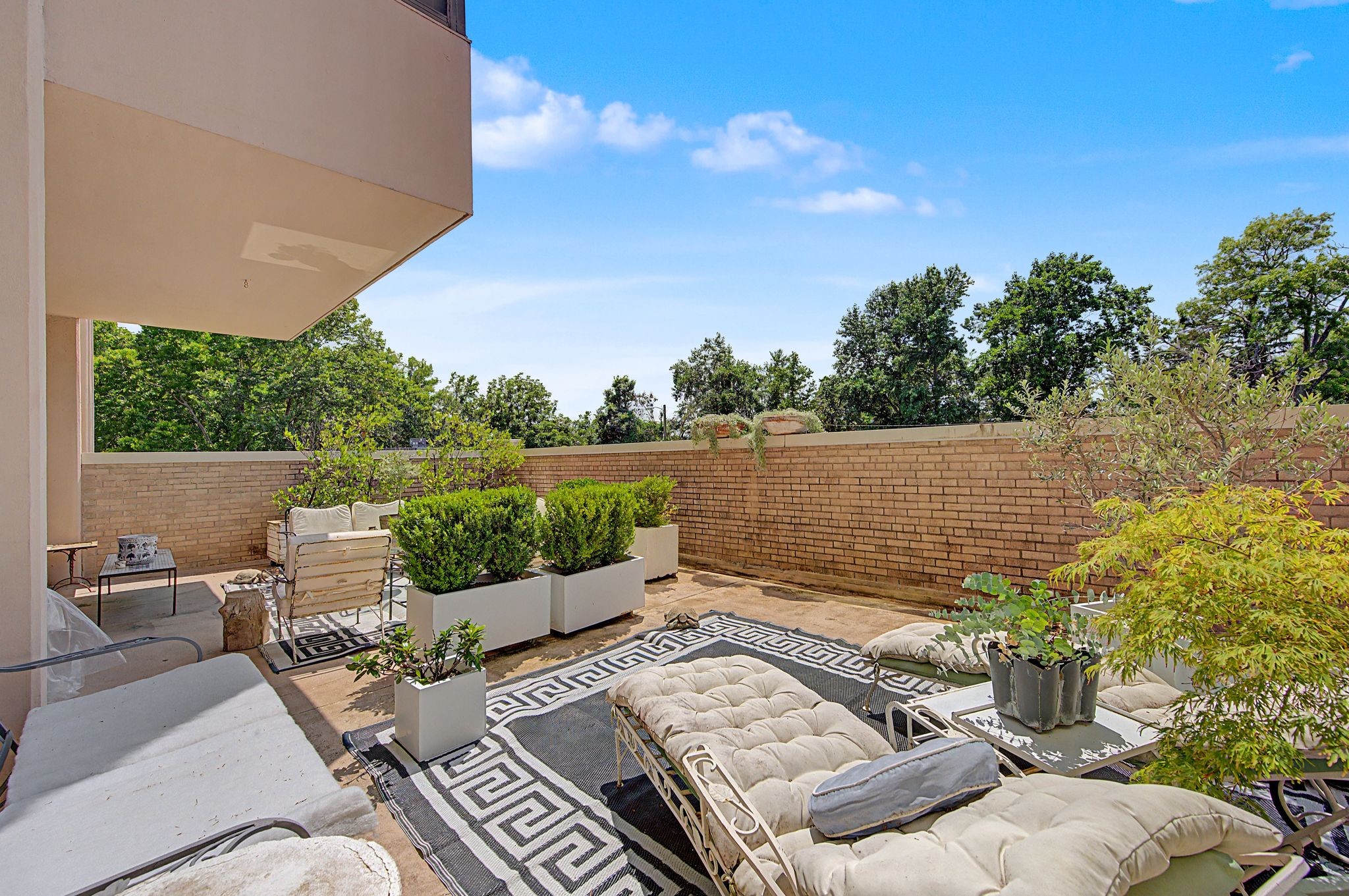 105 Leake Ave Unit: 23