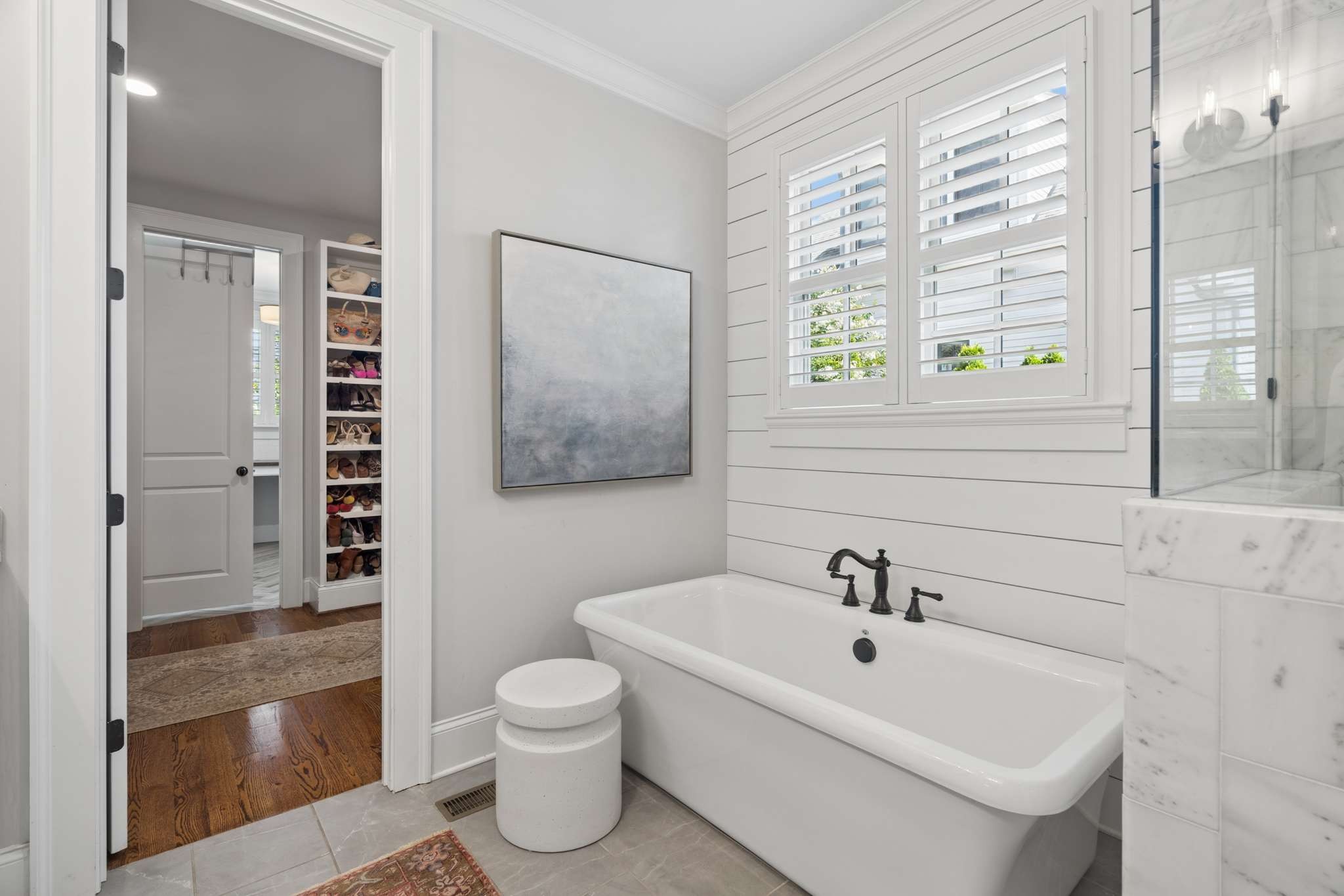 2711 Brightwood Ave