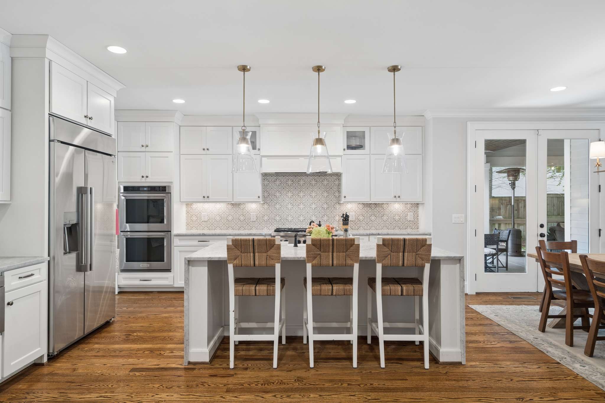 2711 Brightwood Ave