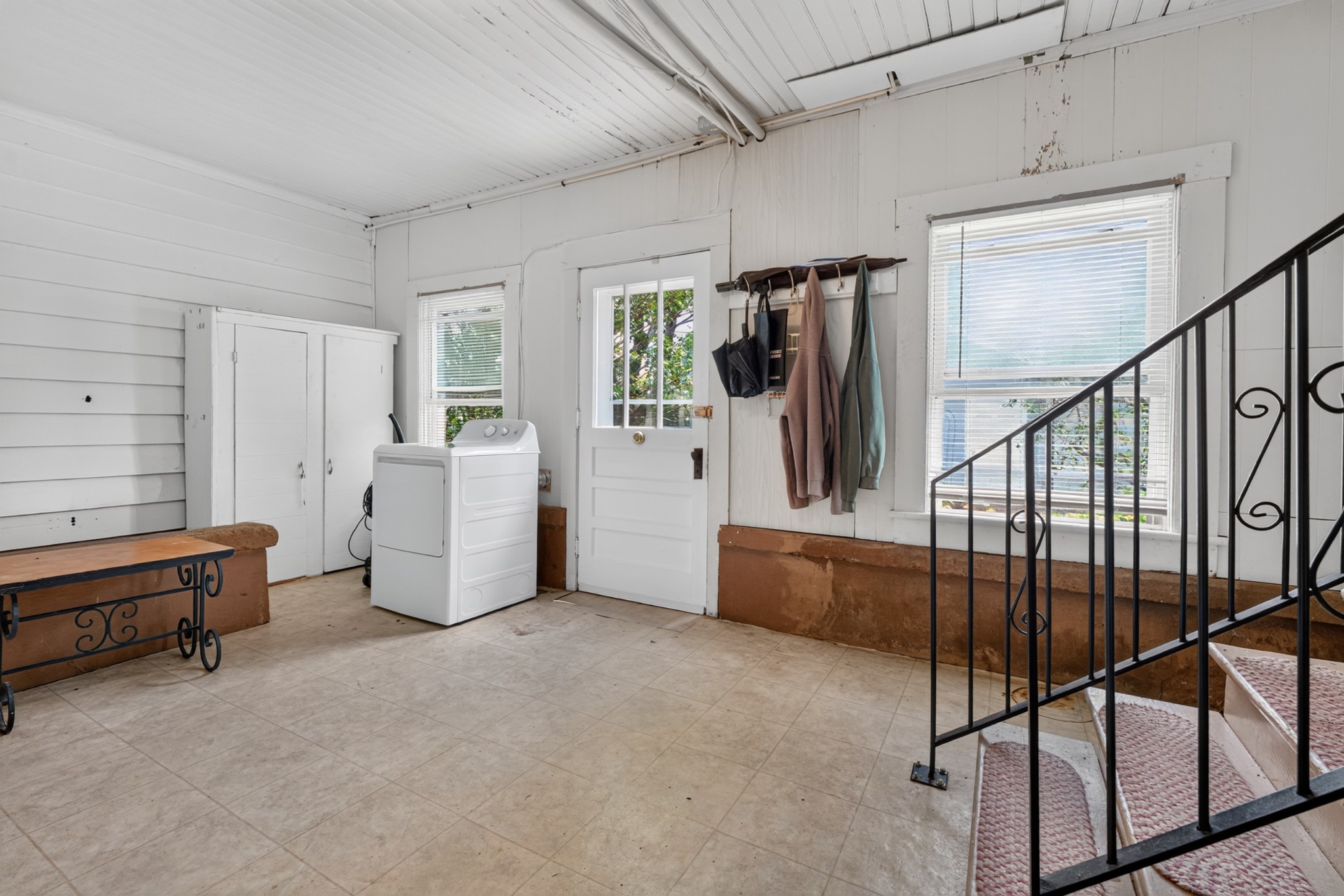 101 Country Dr