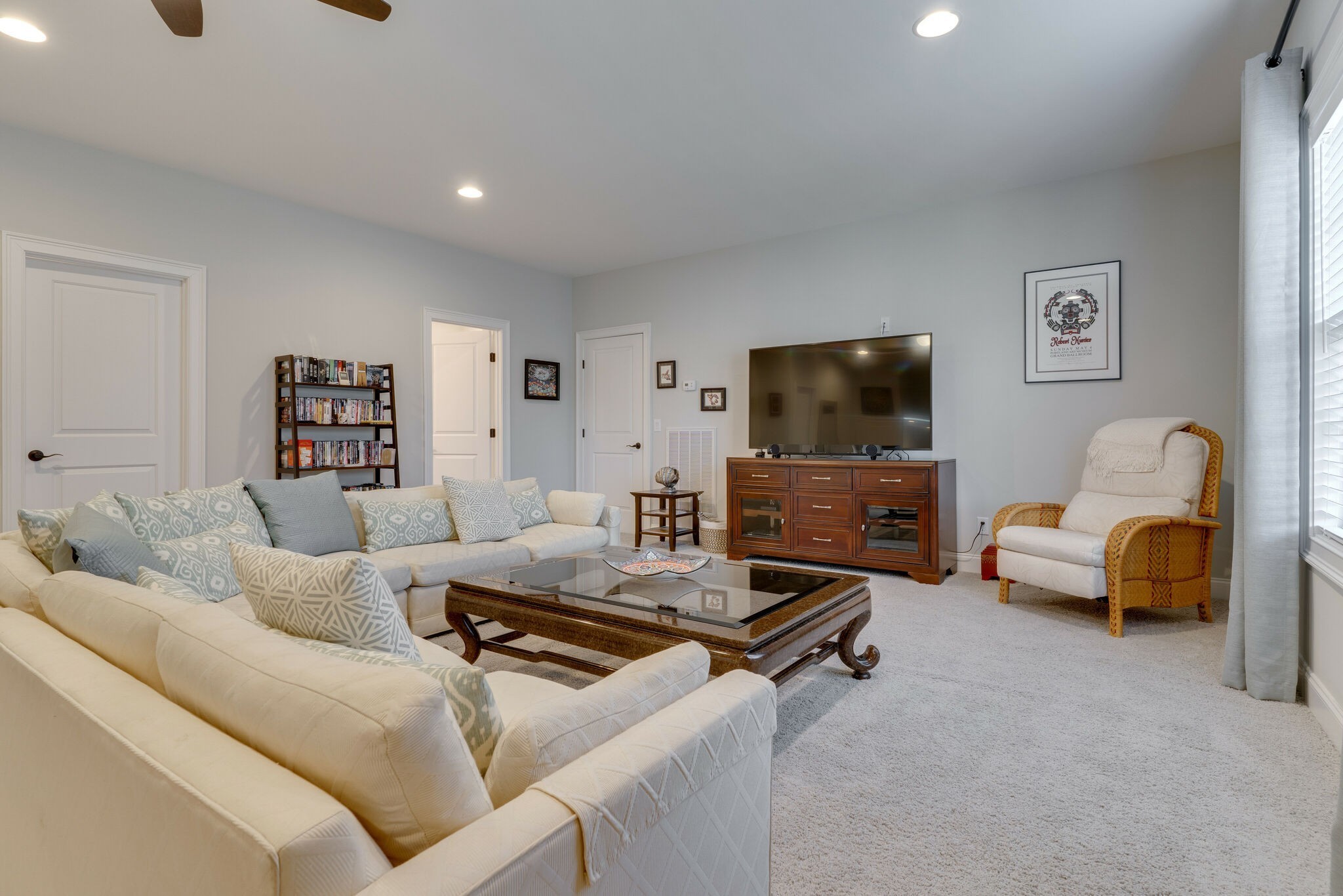 6400 Harding Pike