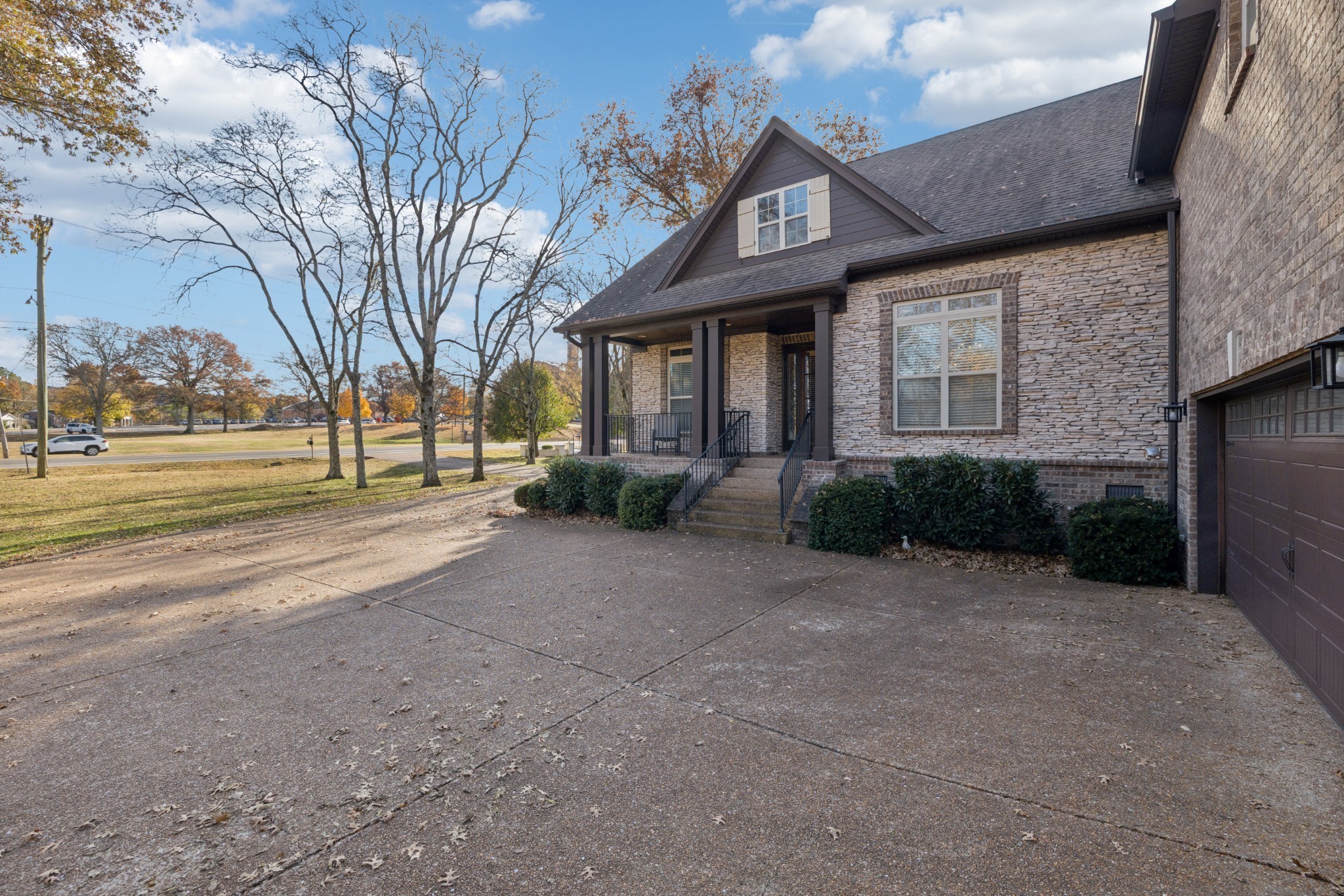6400 Harding Pike