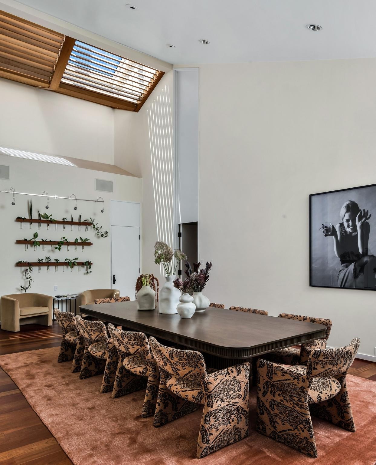 300 Sunnyside Dr