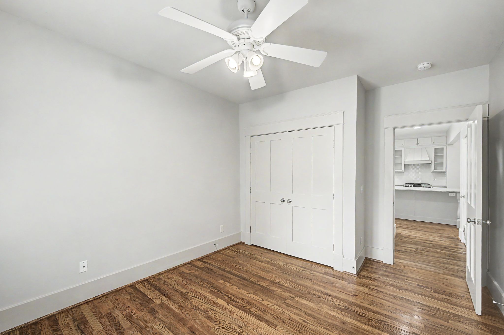 2918 Oakland Ave