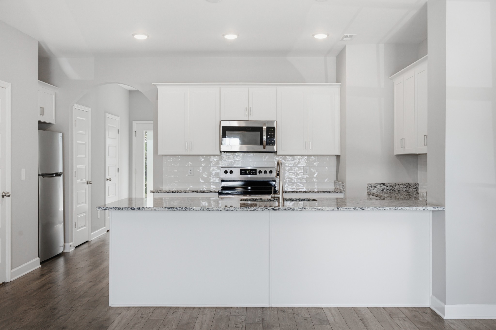 5018 Isabella Ln