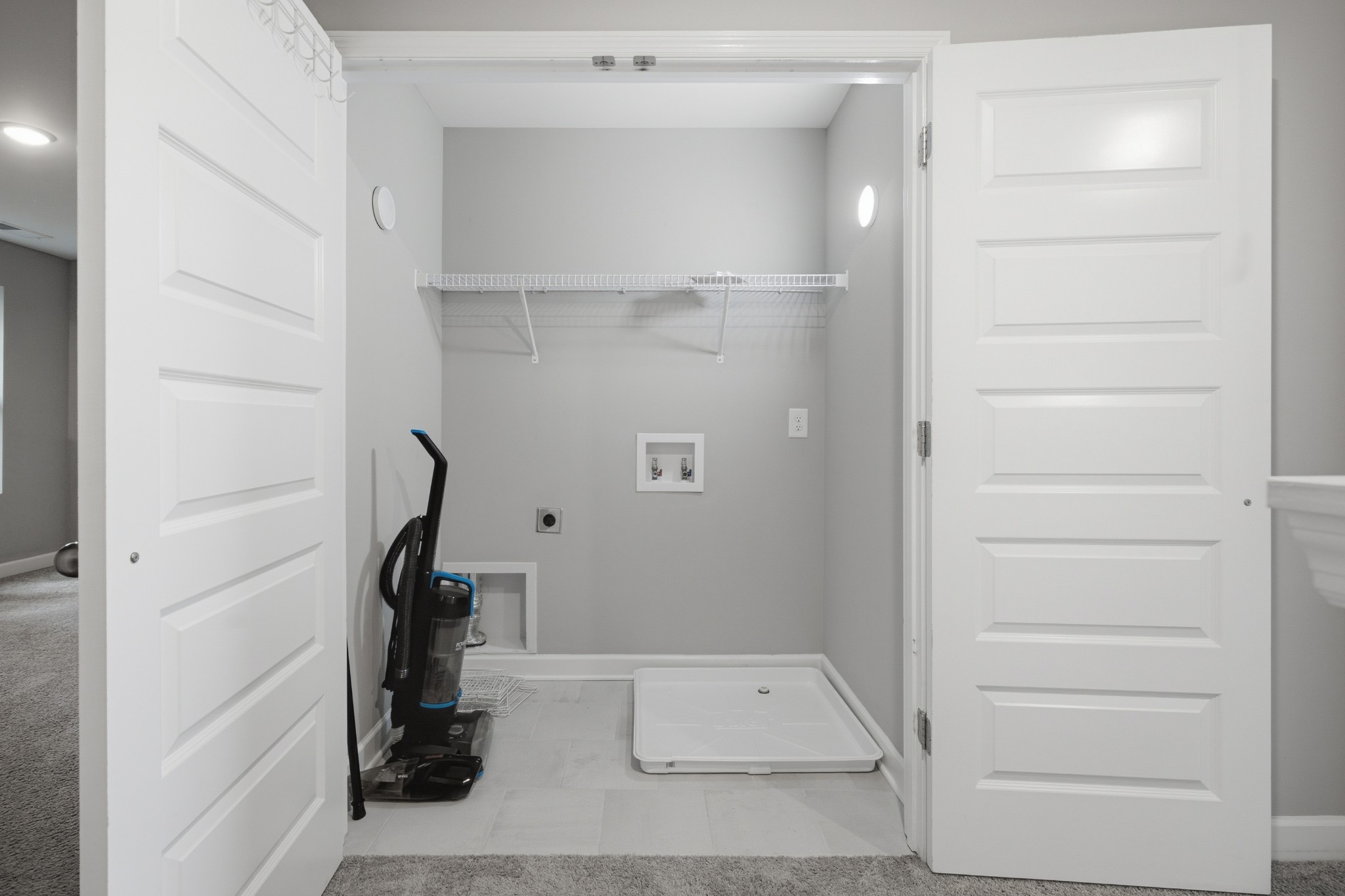 5018 Isabella Ln
