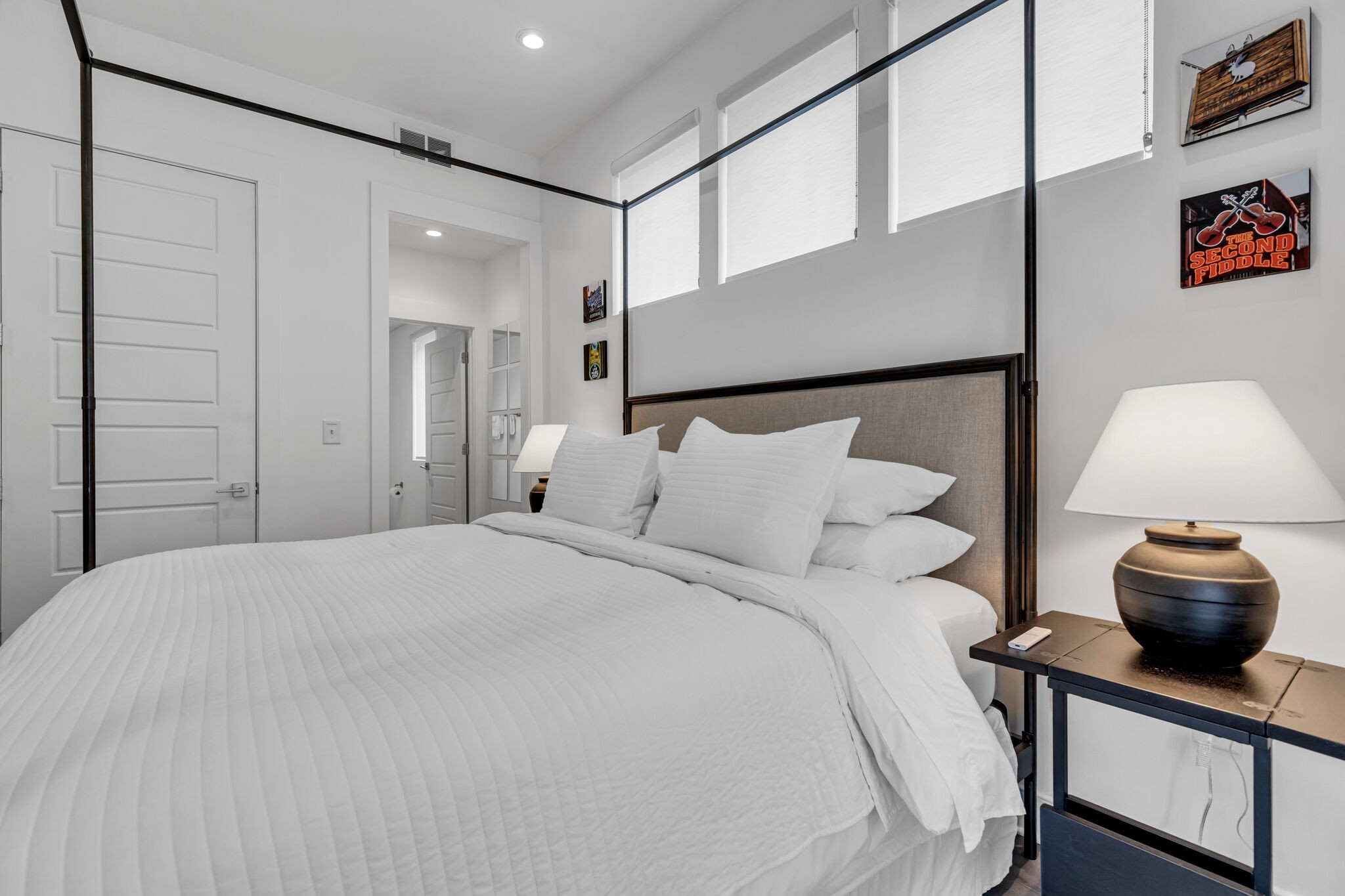 3131 Long Blvd Unit: 100