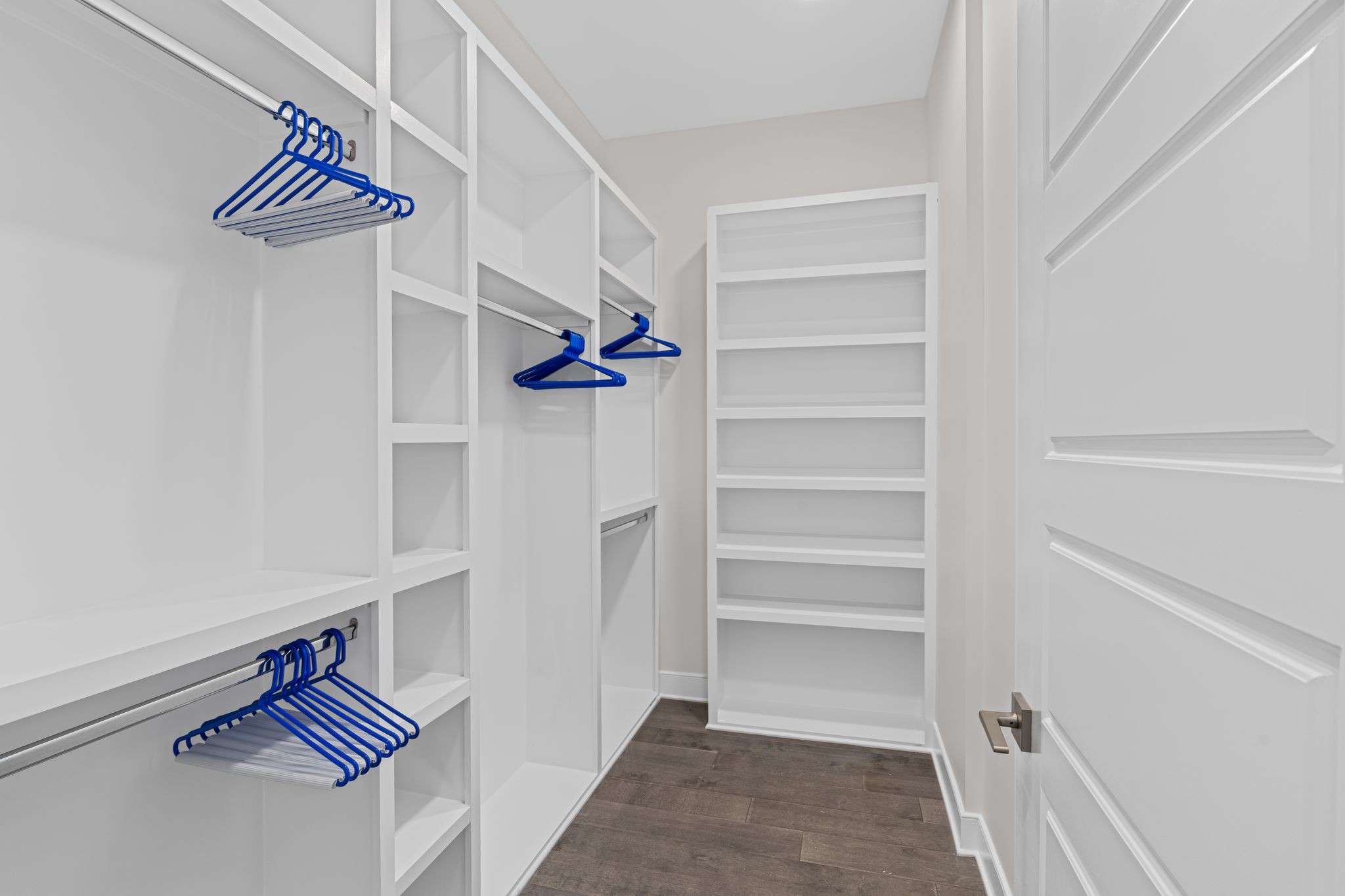 3131 Long Blvd Unit: 201