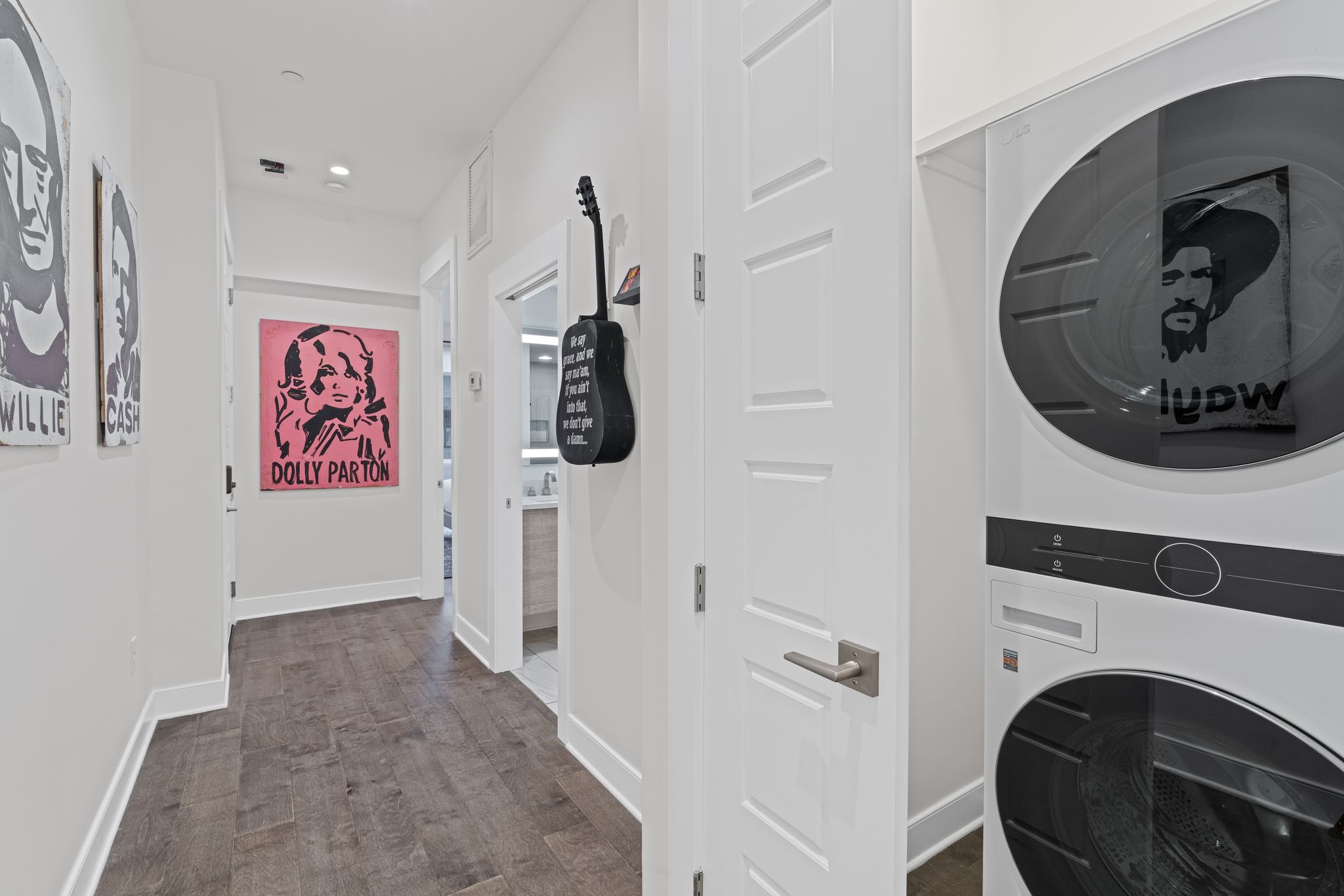 3131 Long Blvd Unit: 201