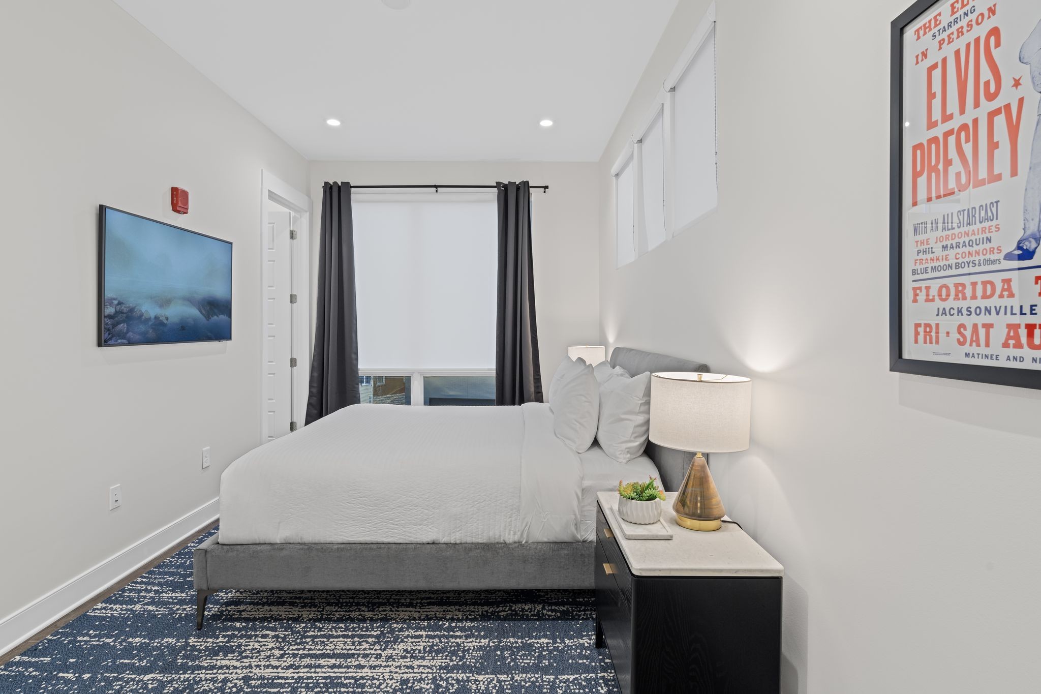 3131 Long Blvd Unit: 201