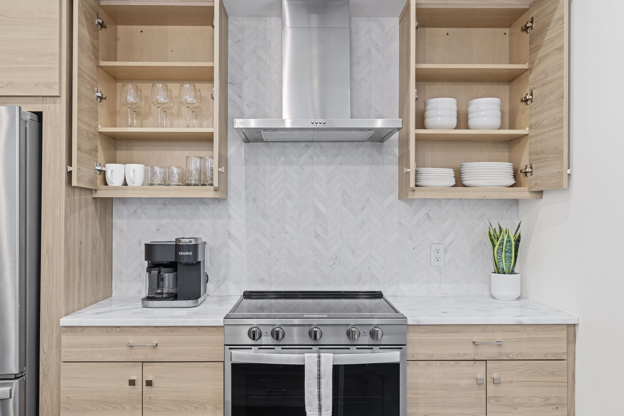 3131 Long Blvd Unit: 201
