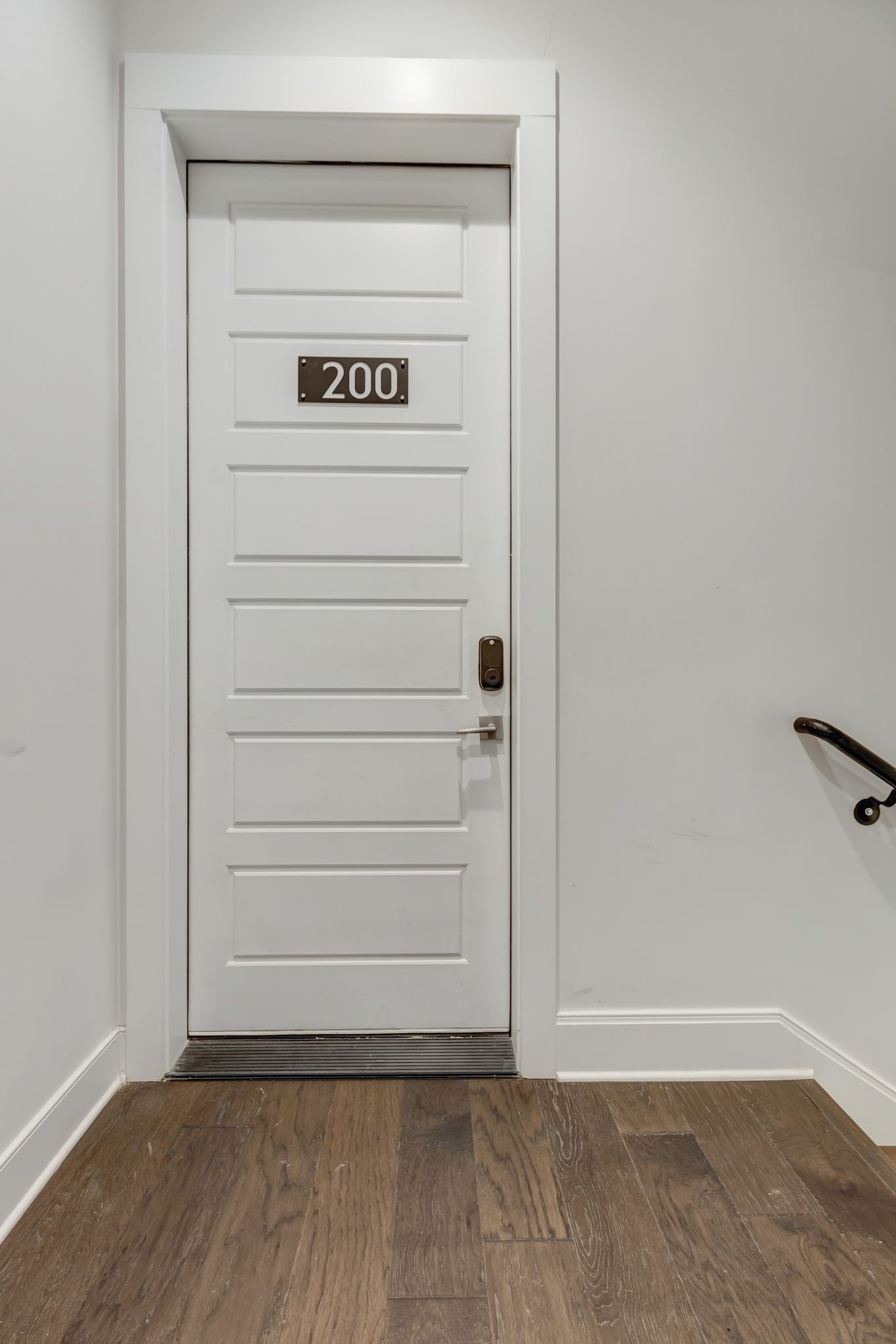 3131 Long Blvd Unit: 200