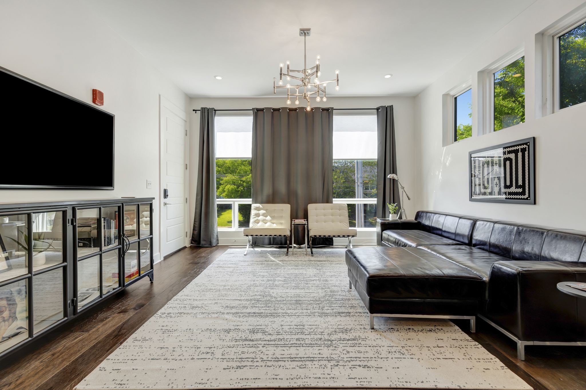 3131 Long Blvd Unit: 200