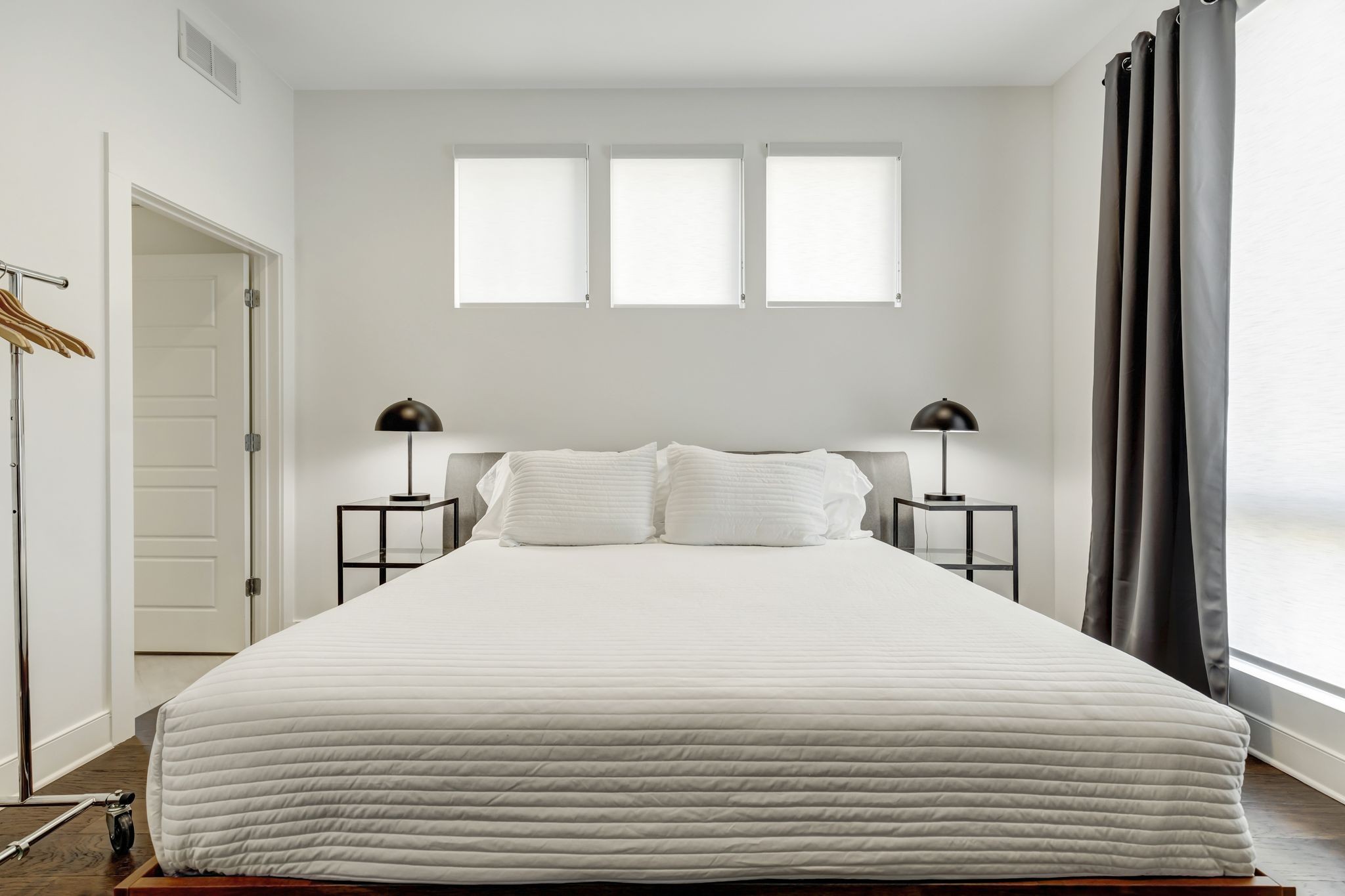 3131 Long Blvd Unit: 200
