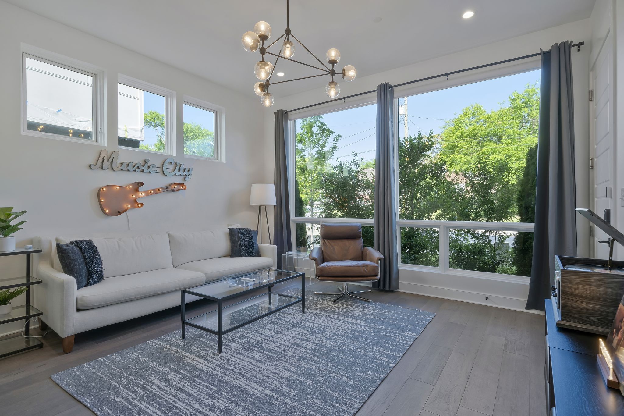 3131 Long Blvd Unit: 101