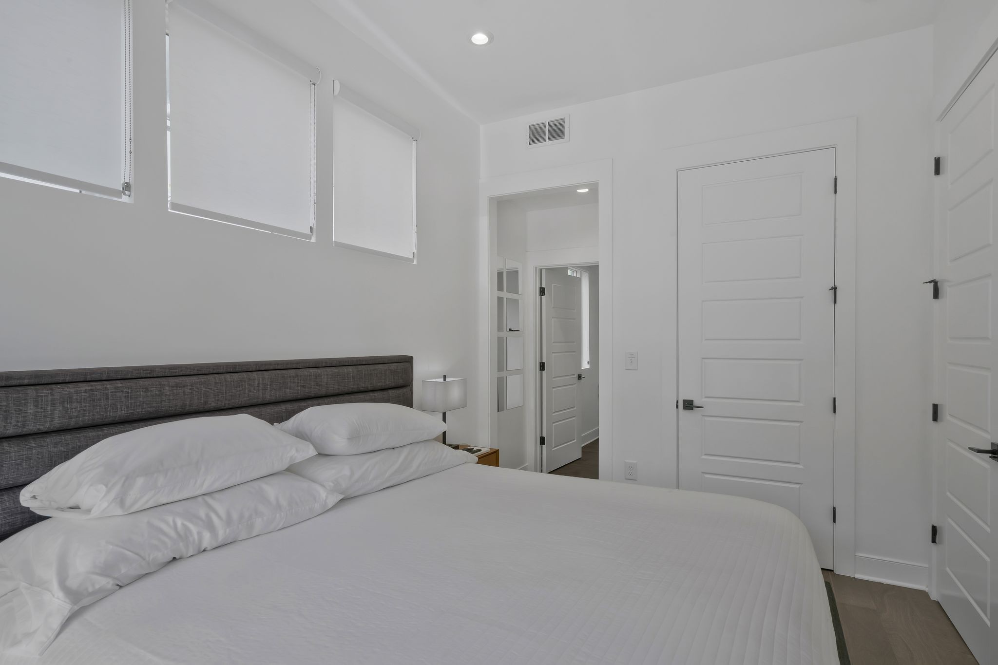 3131 Long Blvd Unit: 101