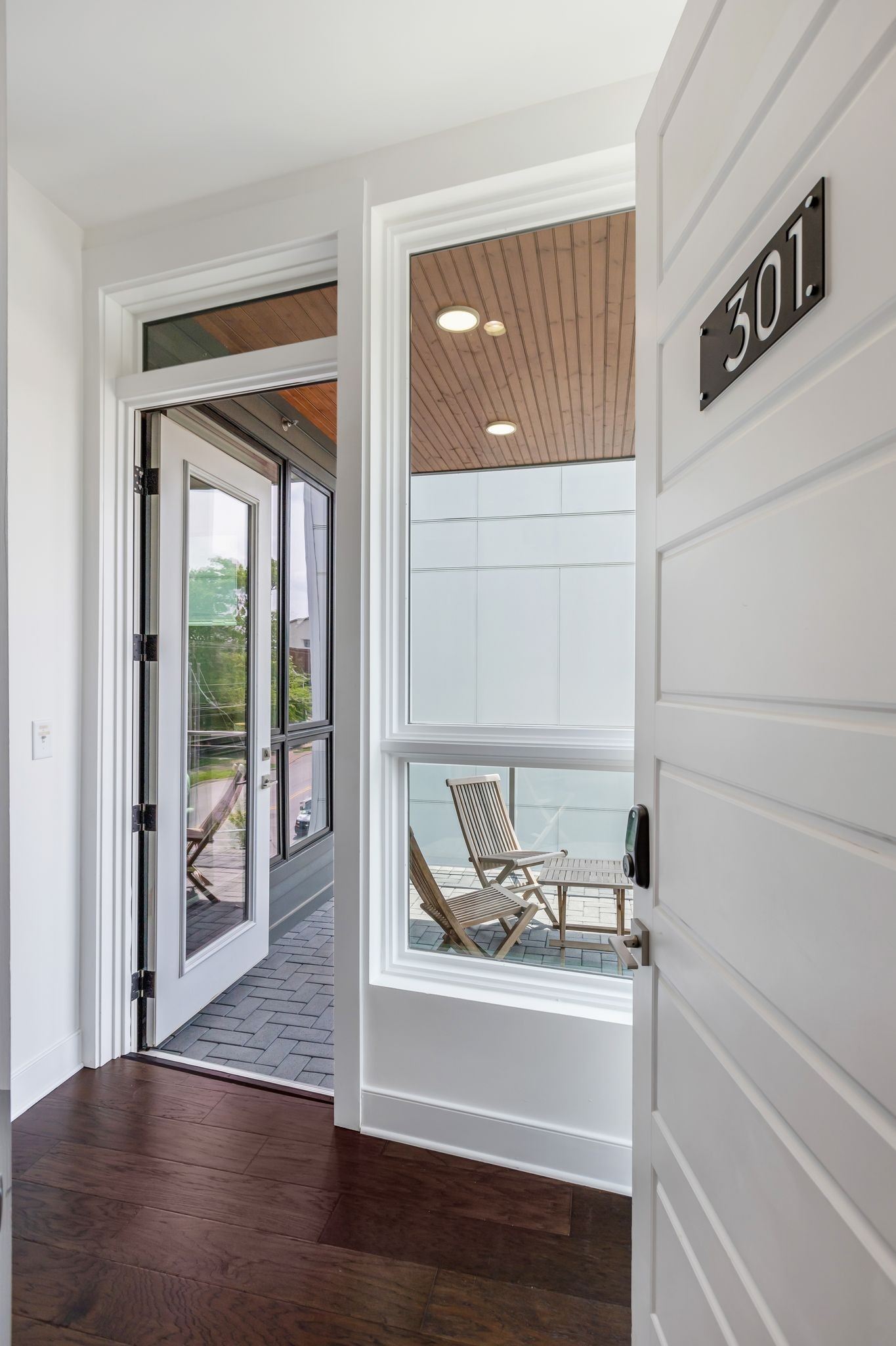 3131 Long Blvd Unit: 301