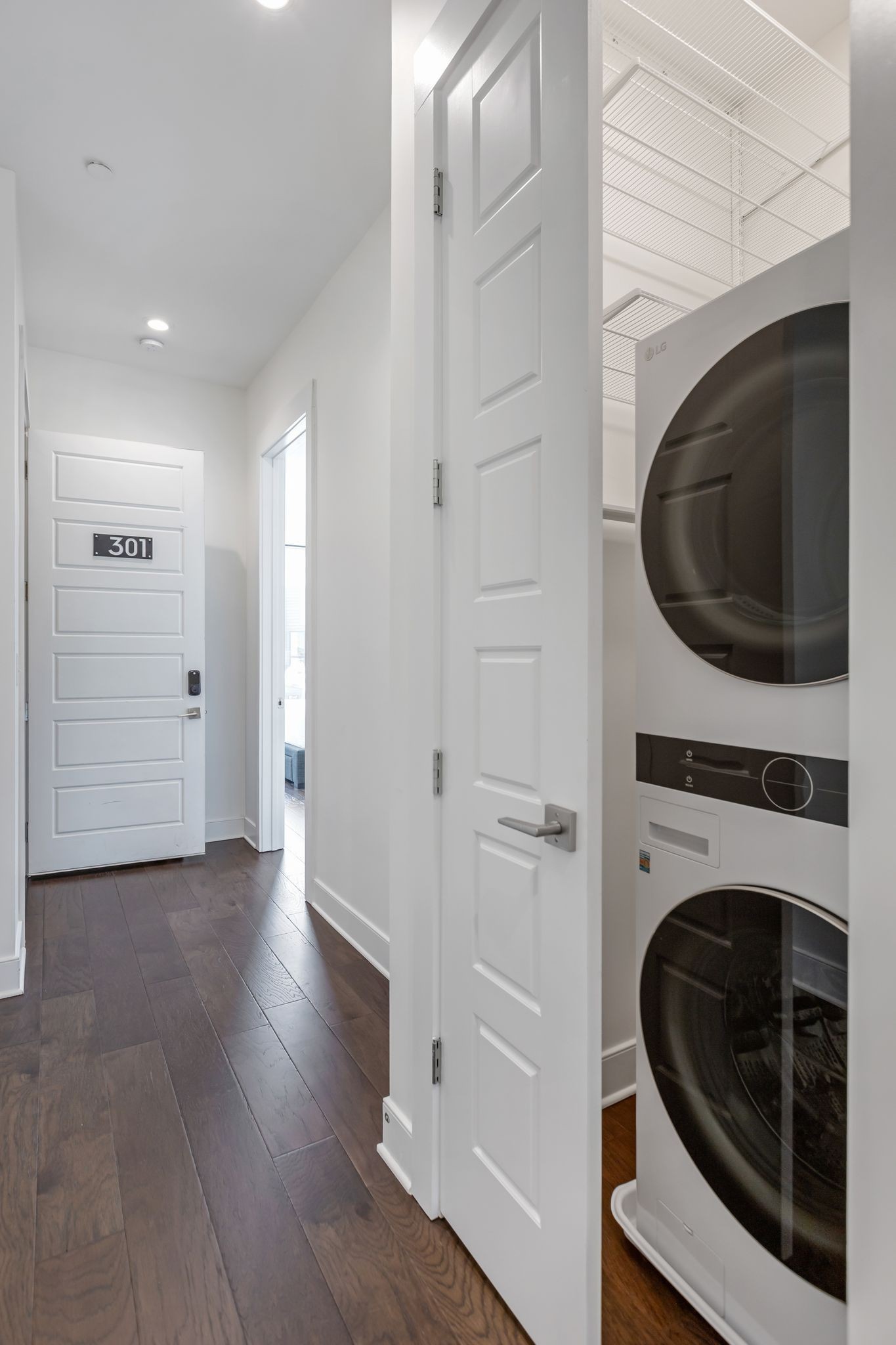 3131 Long Blvd Unit: 301