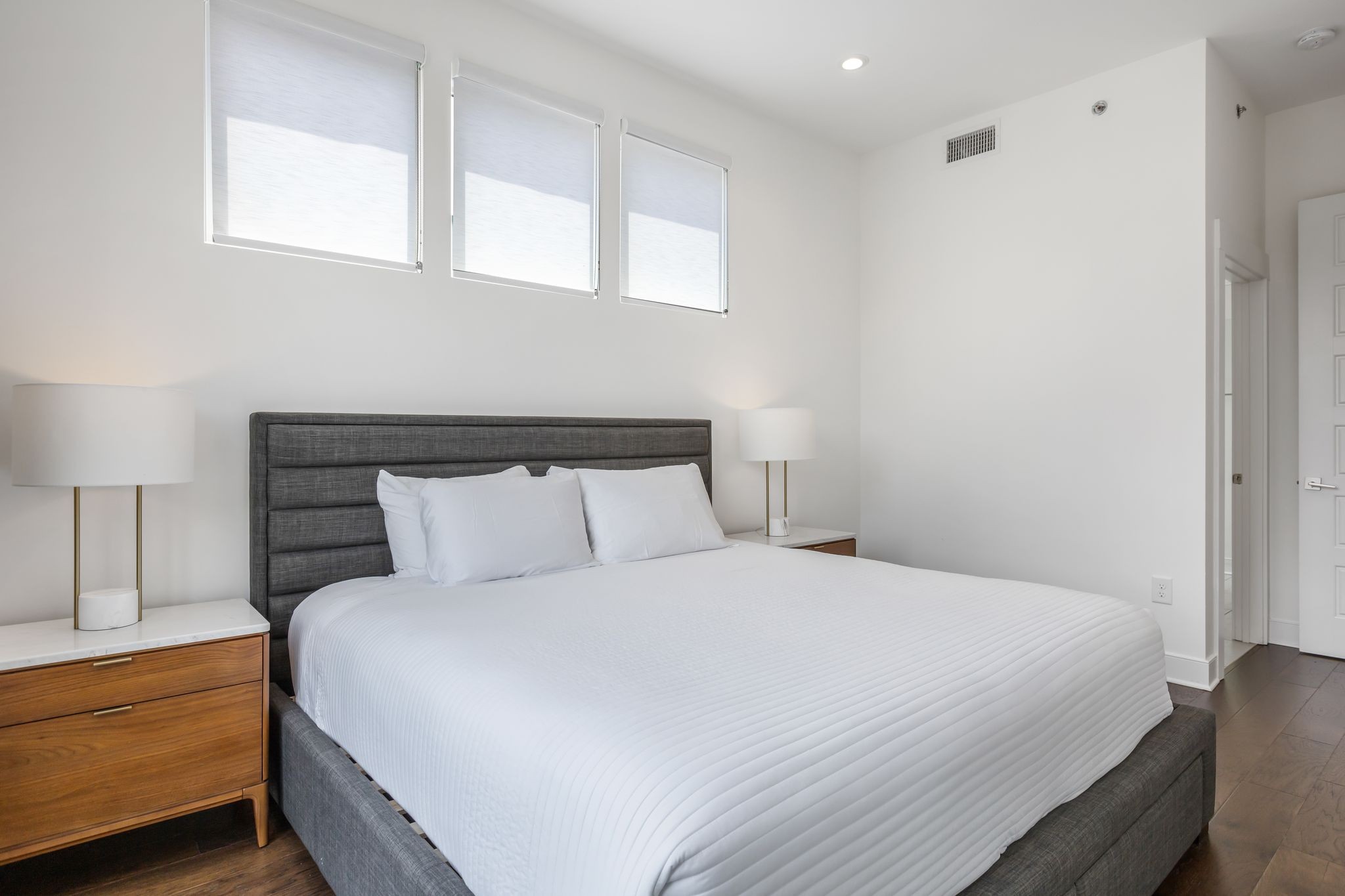 3131 Long Blvd Unit: 301