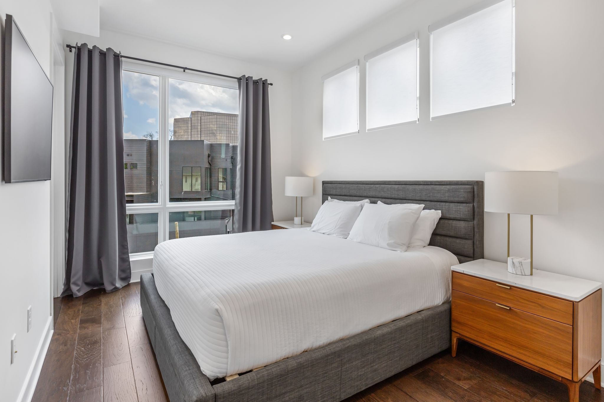 3131 Long Blvd Unit: 301