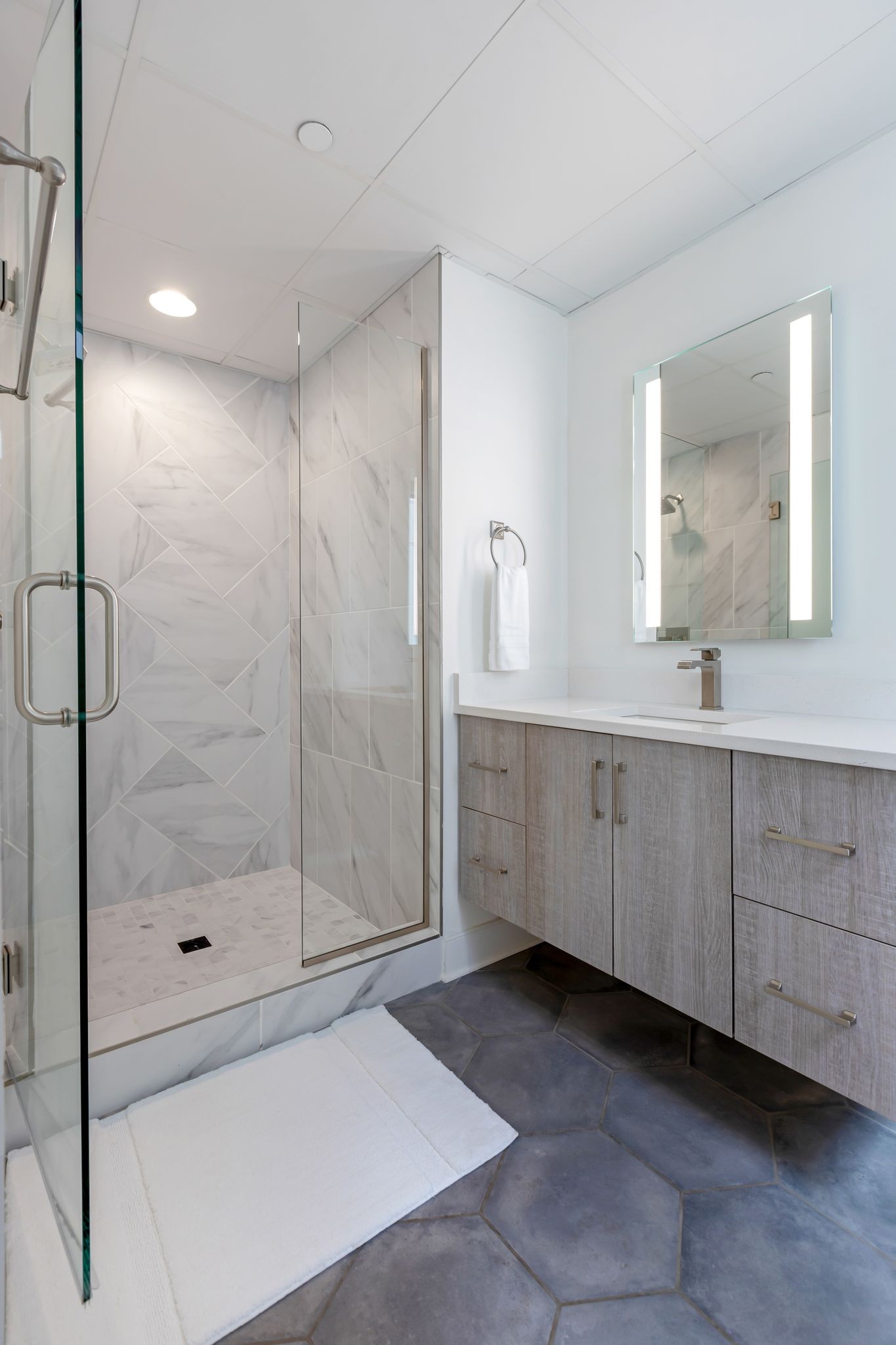 3131 Long Blvd Unit: 301