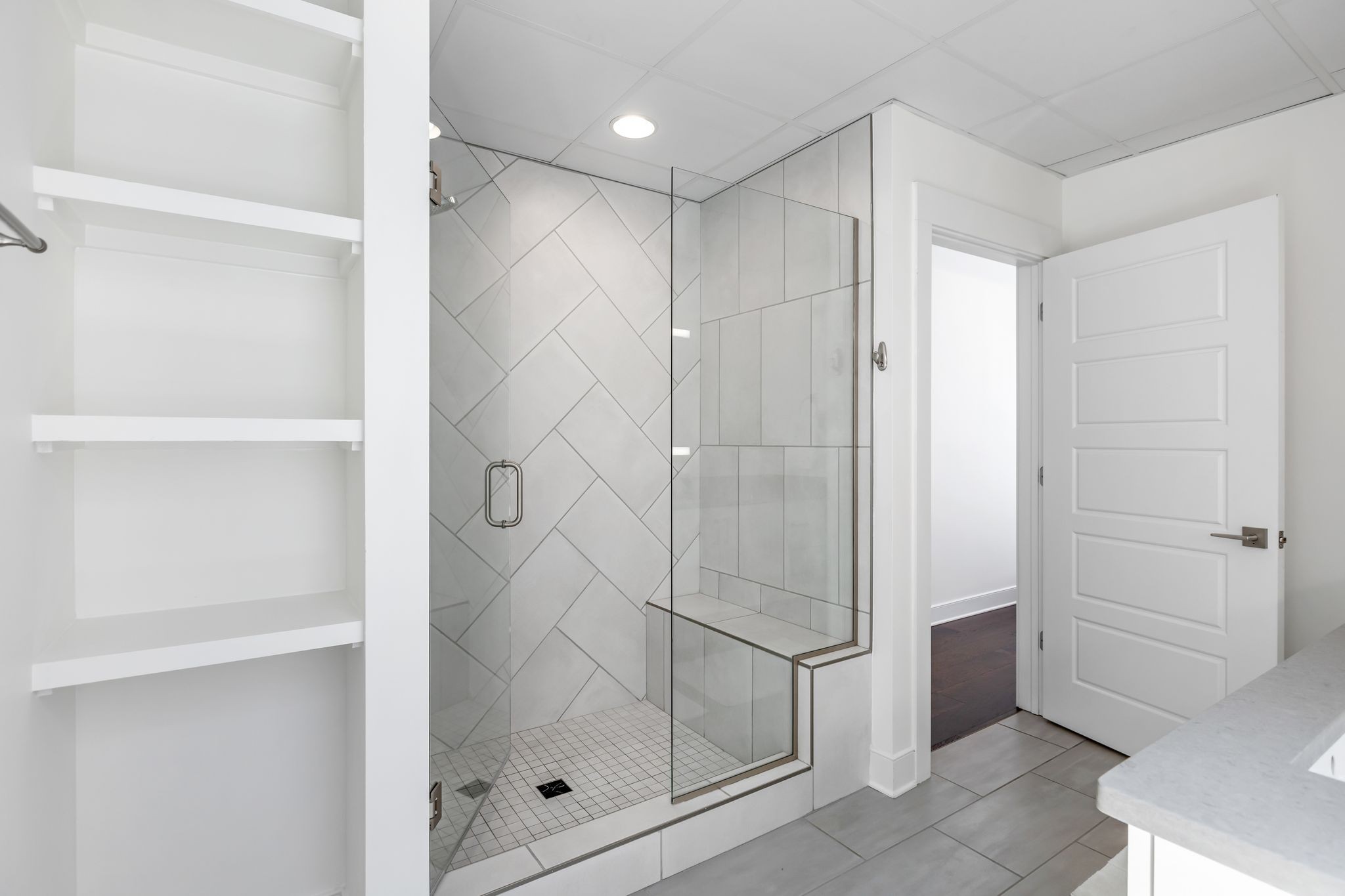 3131 Long Blvd Unit: 301