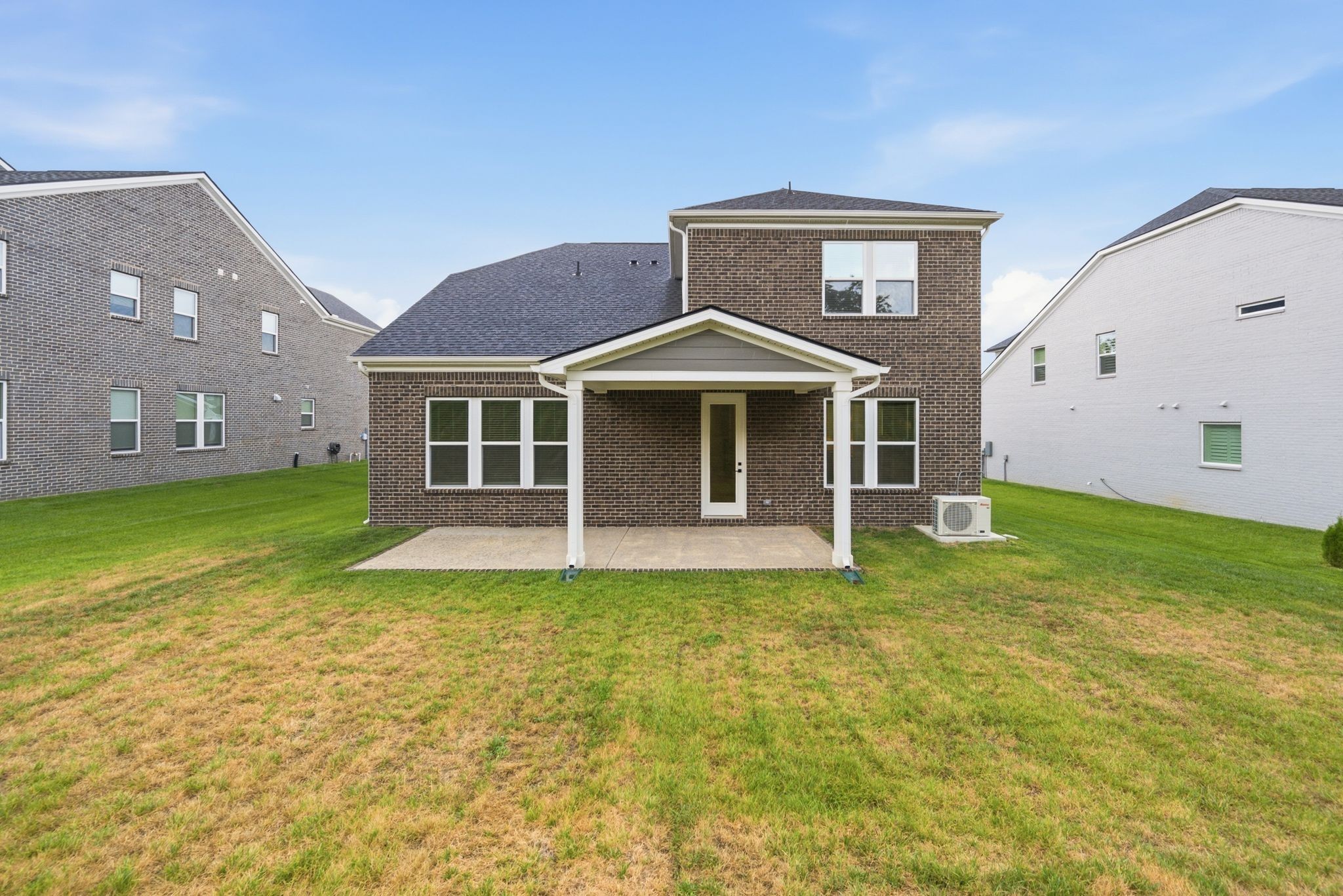 1061 Sycamore Ests