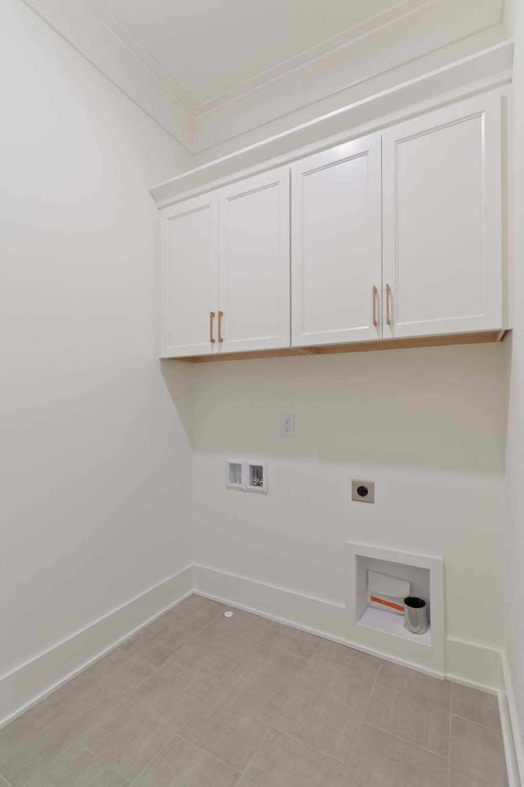 1669 Heartwood Ln