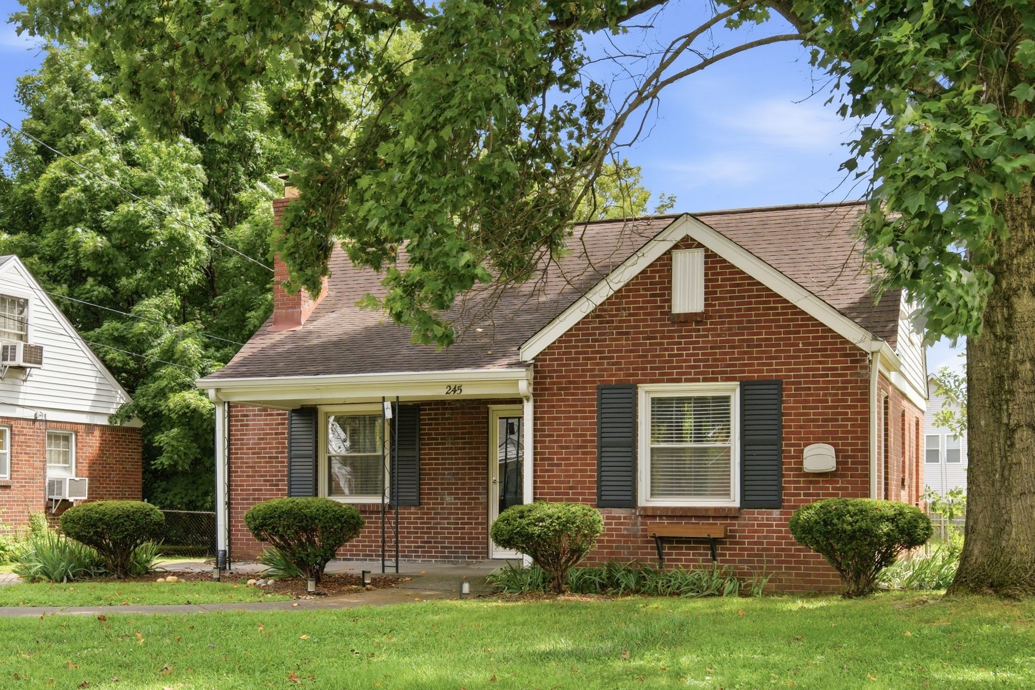 245 Thuss Ave